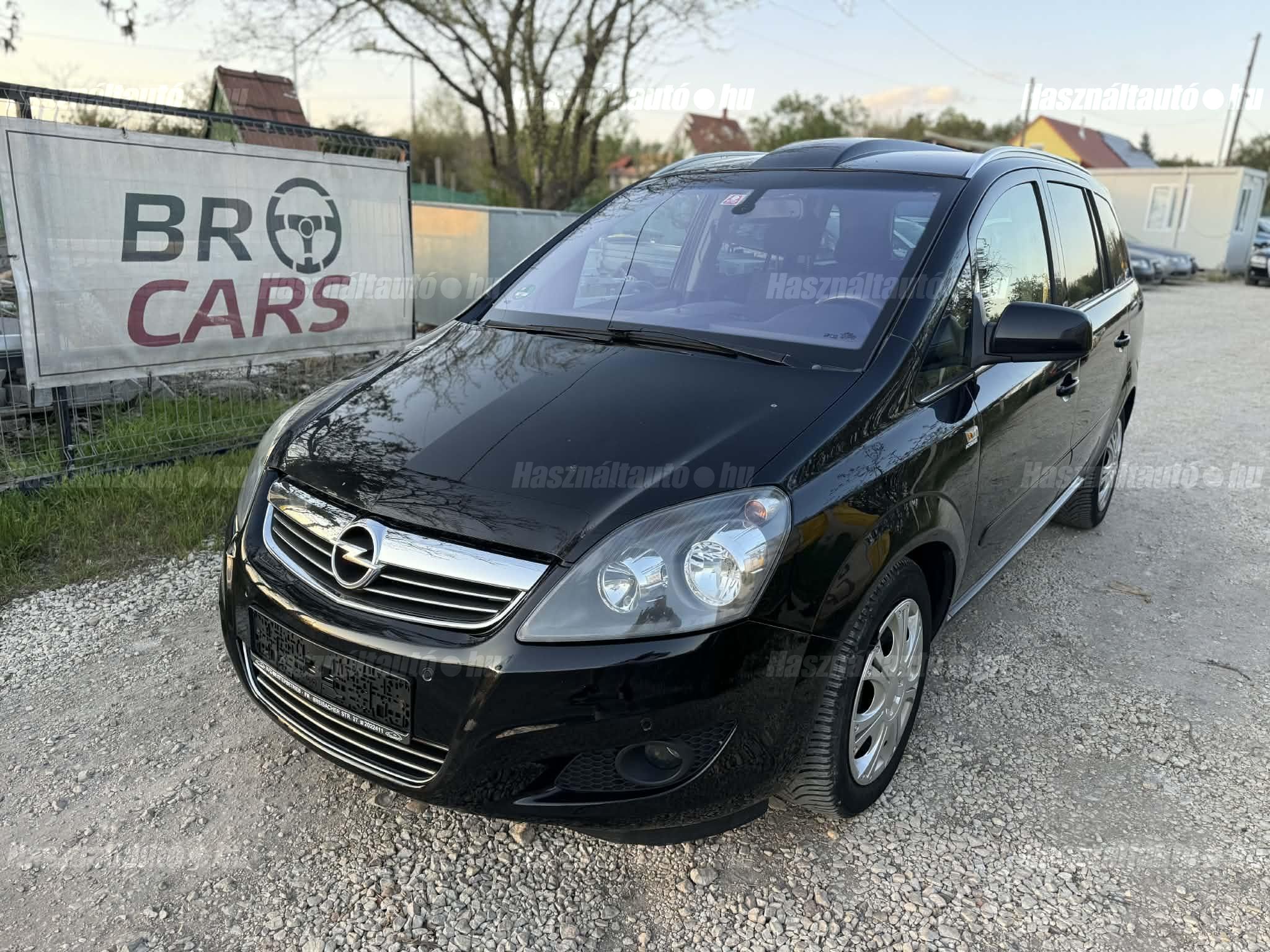 OPEL ZAFIRA B 2011/7 - 1
