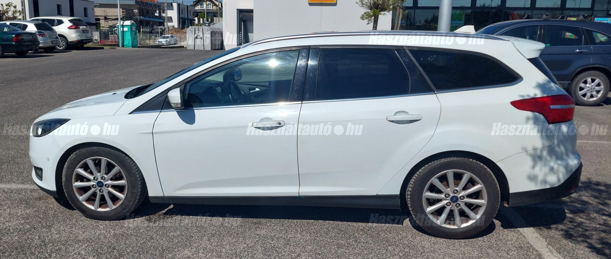 FORD FOCUS 2016/6 - 1
