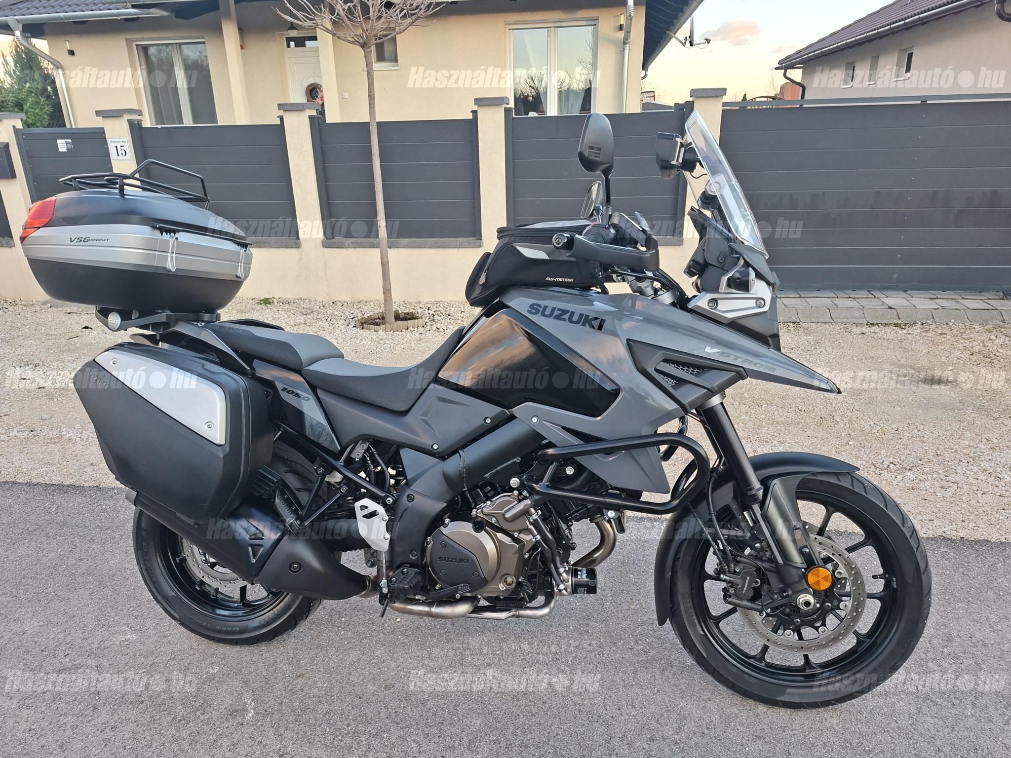 SUZUKI V-STROM 1050 ABS 2021/2 - 1
