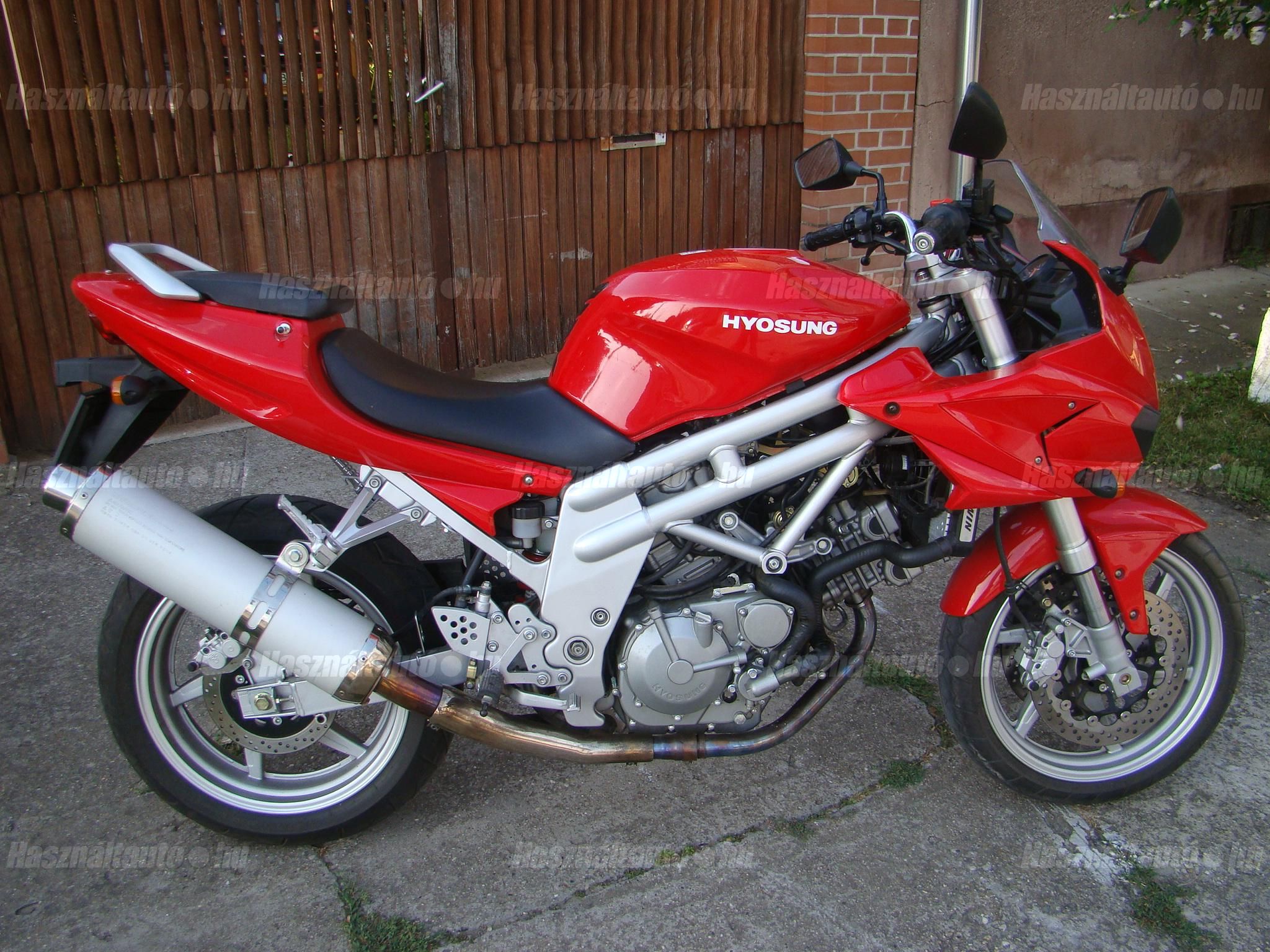 HYOSUNG GT 650 2006/2 - 1