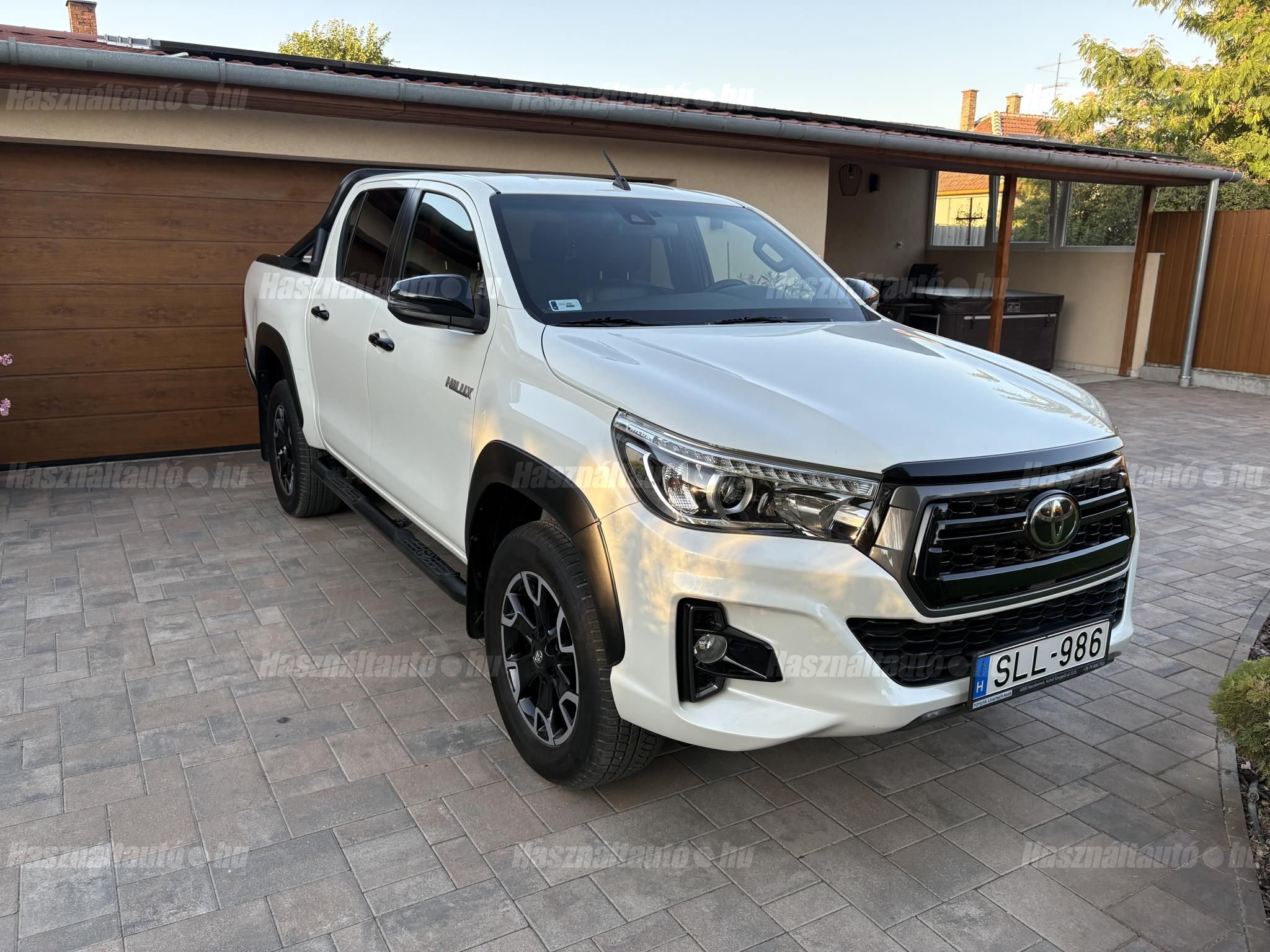TOYOTA HILUX 2020/12 - 1
