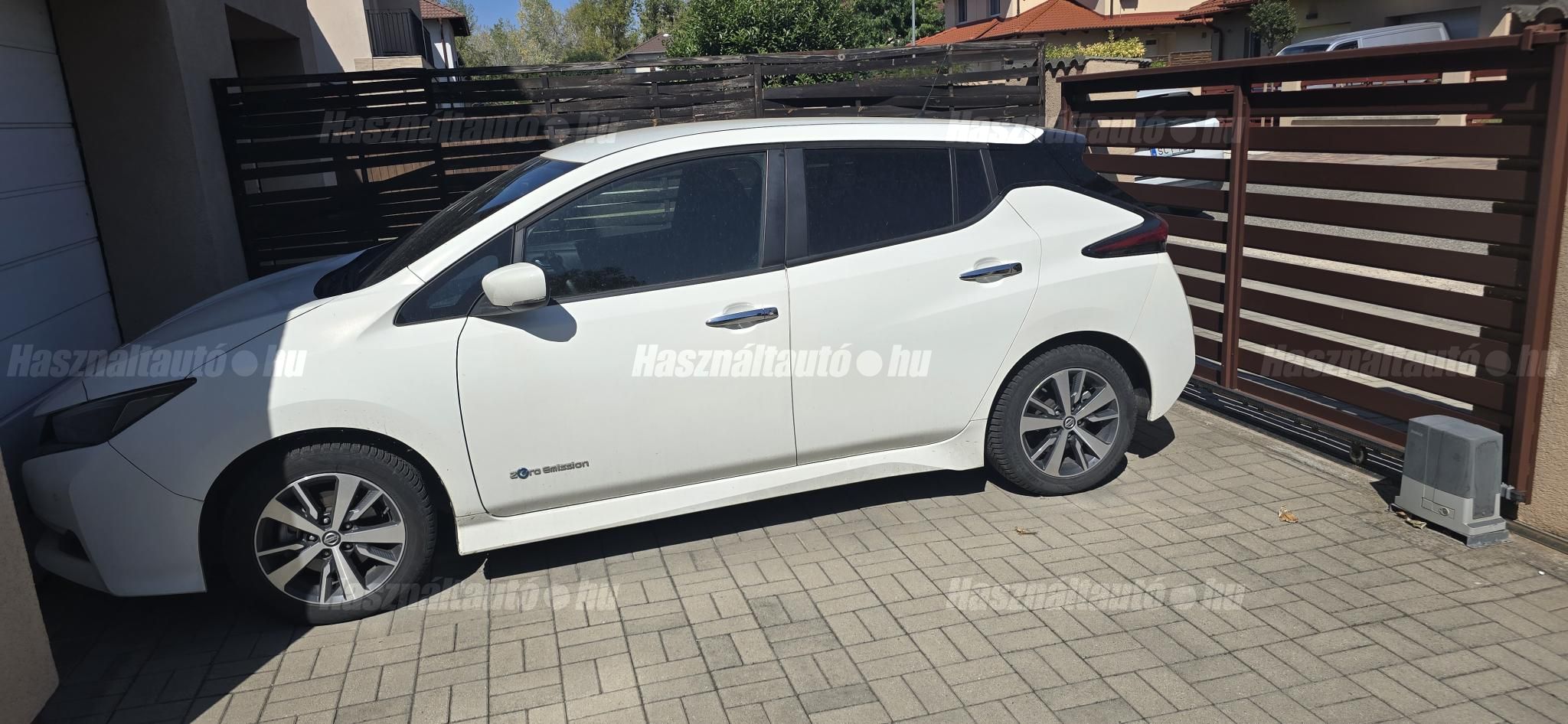 NISSAN LEAF 2018/7 - 1