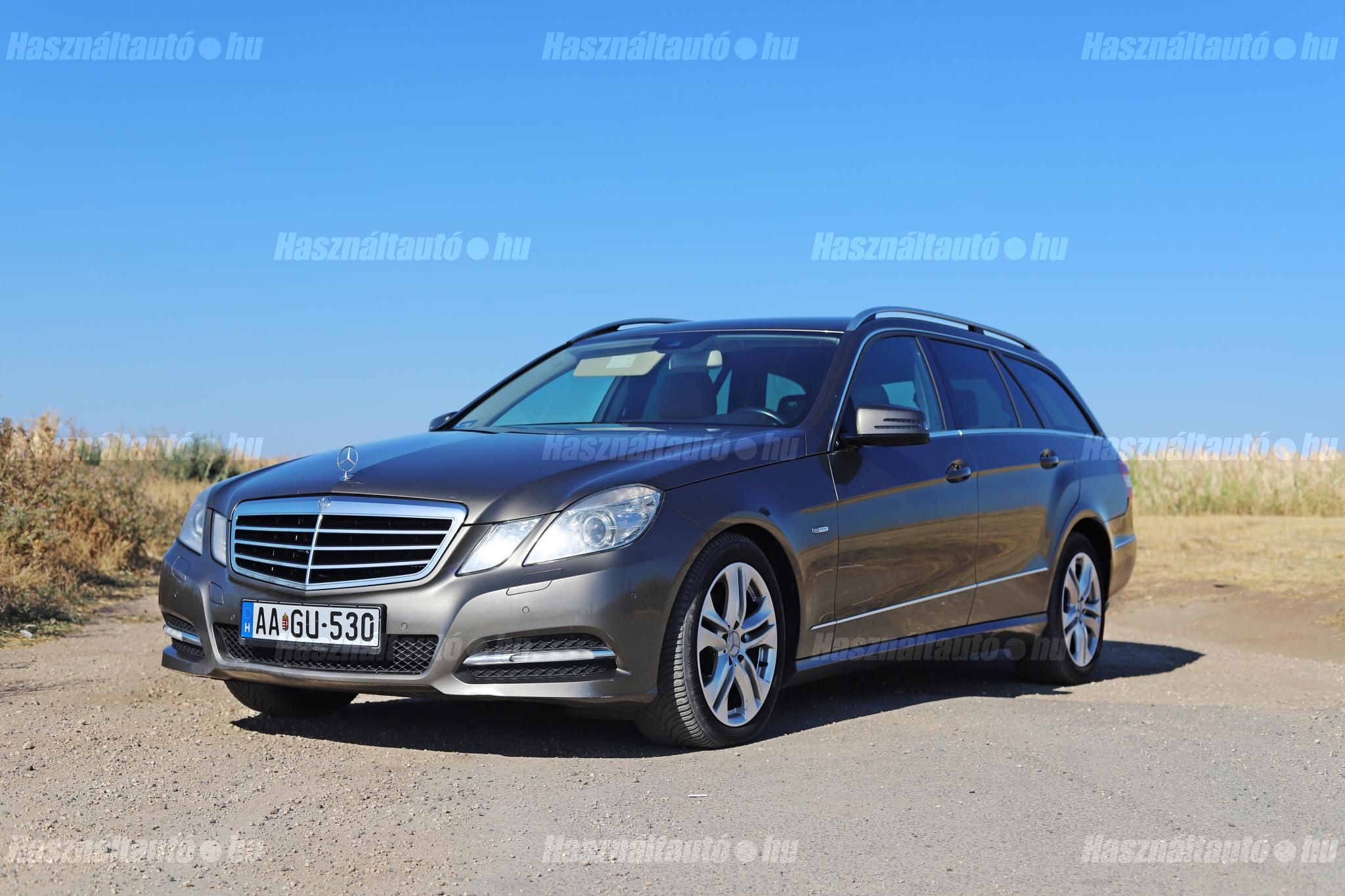 MERCEDES-BENZ E 200 2011/5 - 1