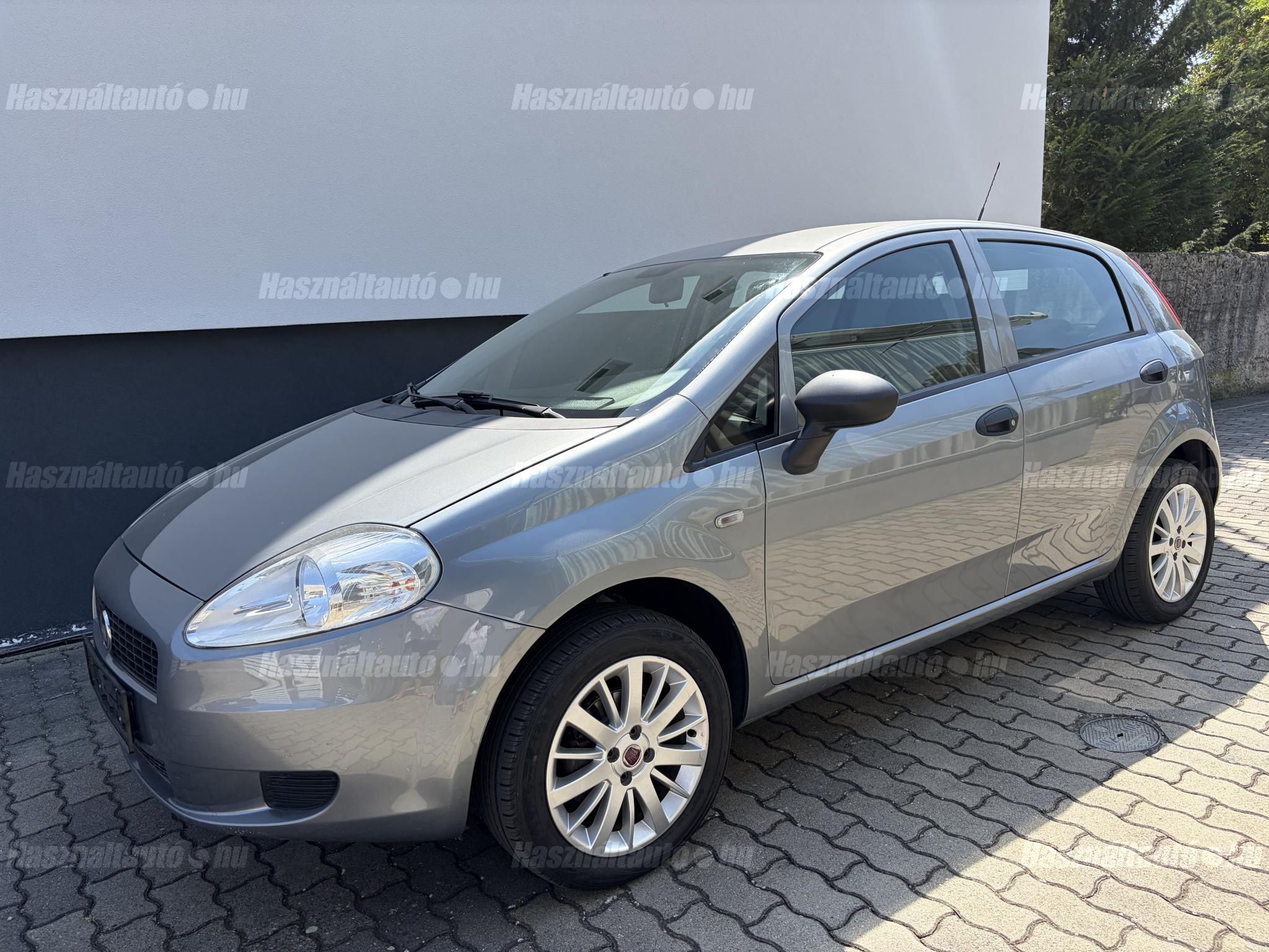 FIAT PUNTO 2013 - 1