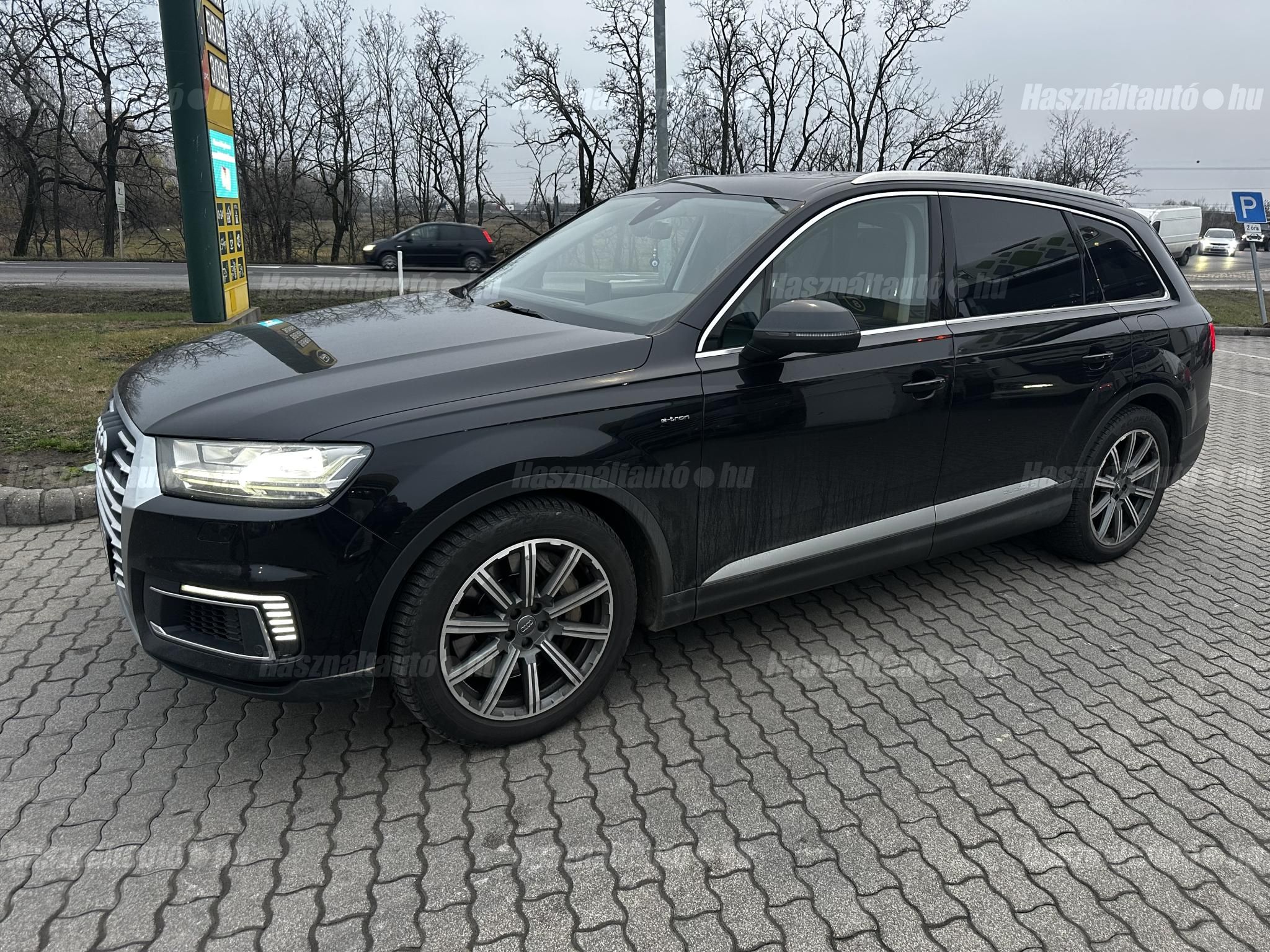 AUDI Q7 2018/7 - 1
