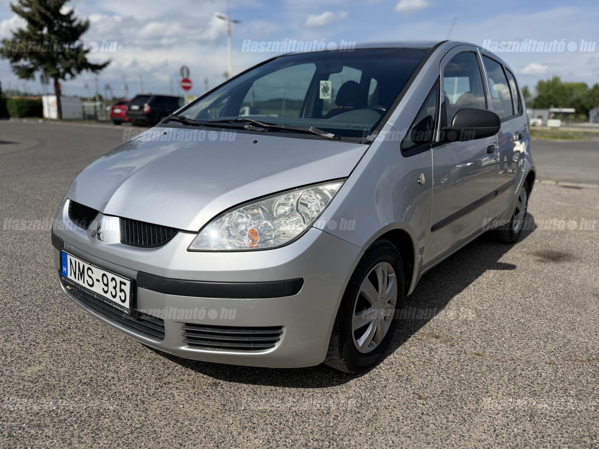 MITSUBISHI COLT 2004/12 - 1