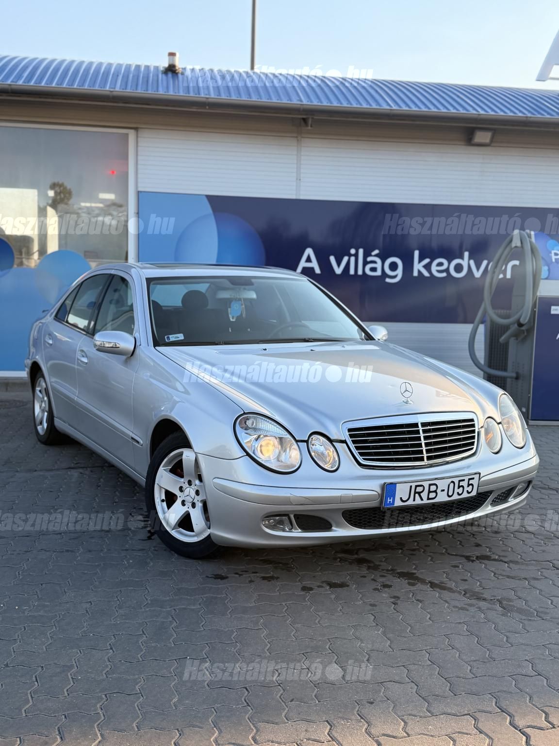 MERCEDES-BENZ E 220 2004/6 - 1