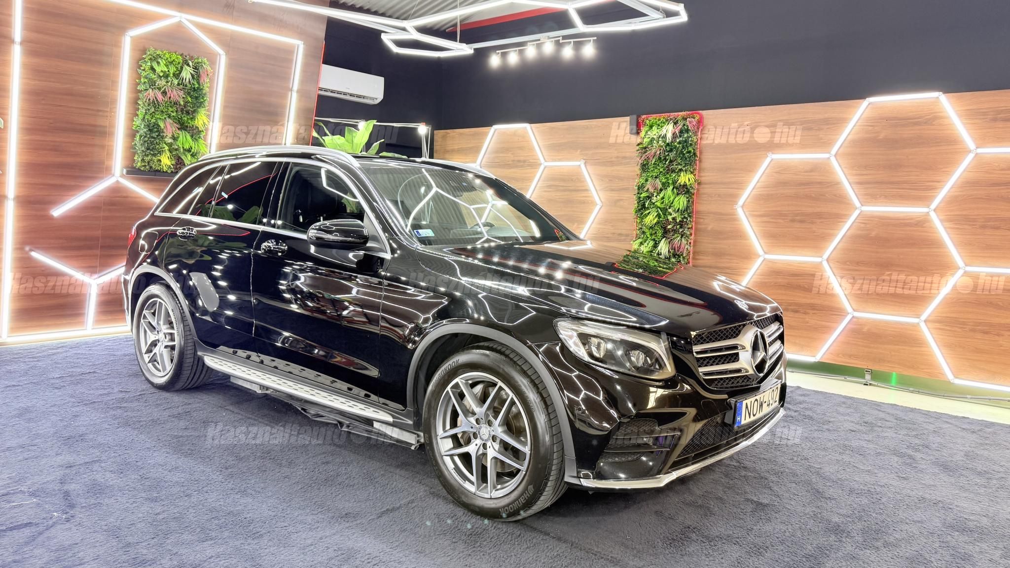 MERCEDES-BENZ GLC 220 2016/6 - 1