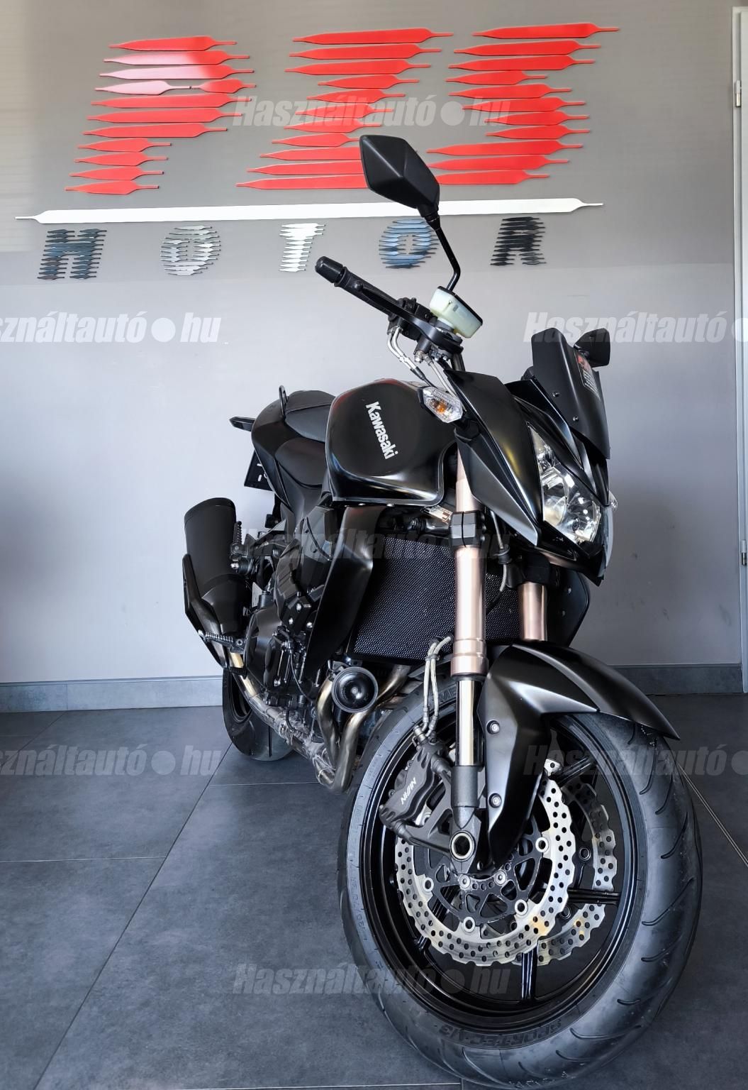 KAWASAKI Z 750 R 2011/2 - 1