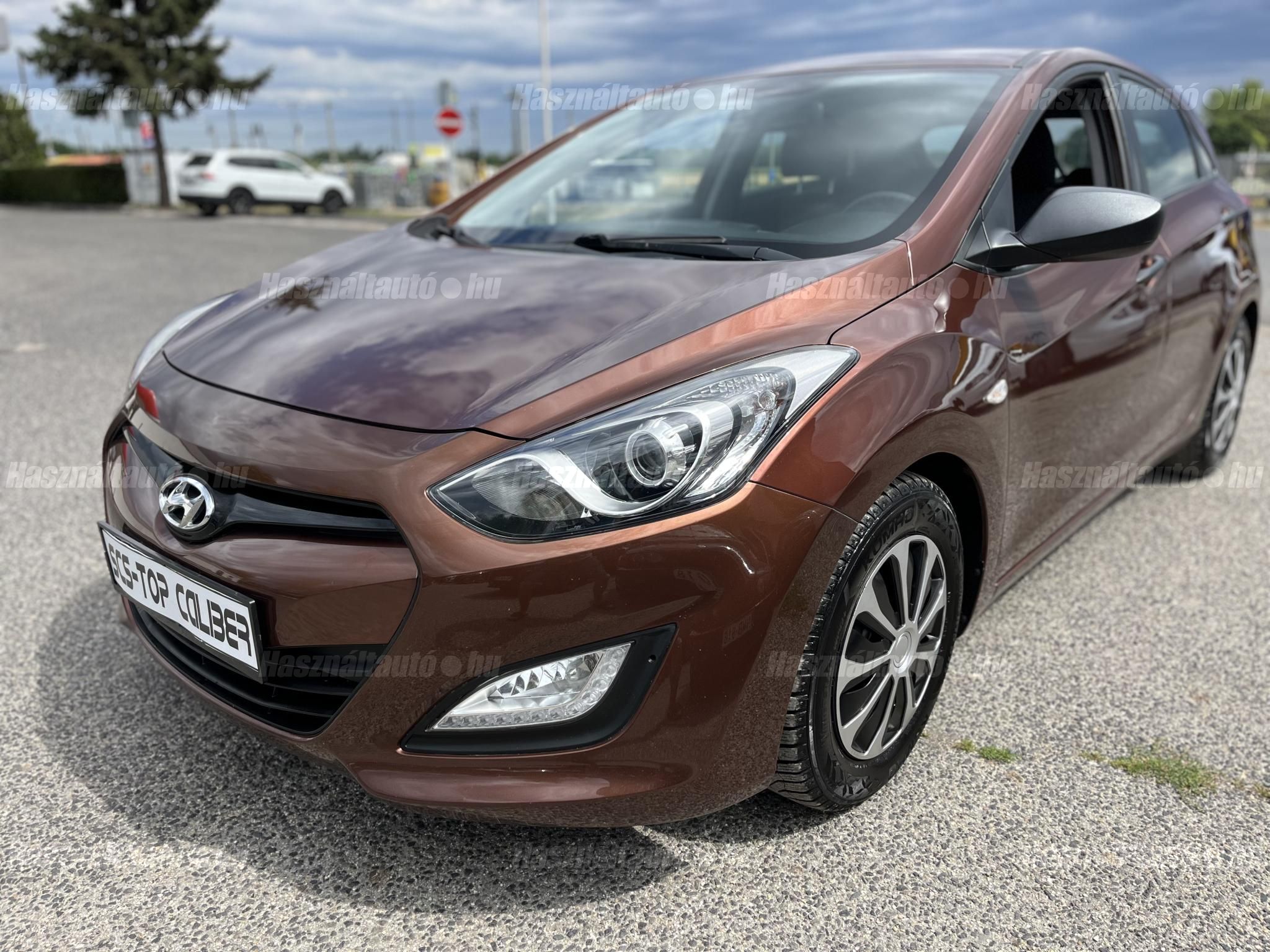 HYUNDAI I30 2013/7 - 1