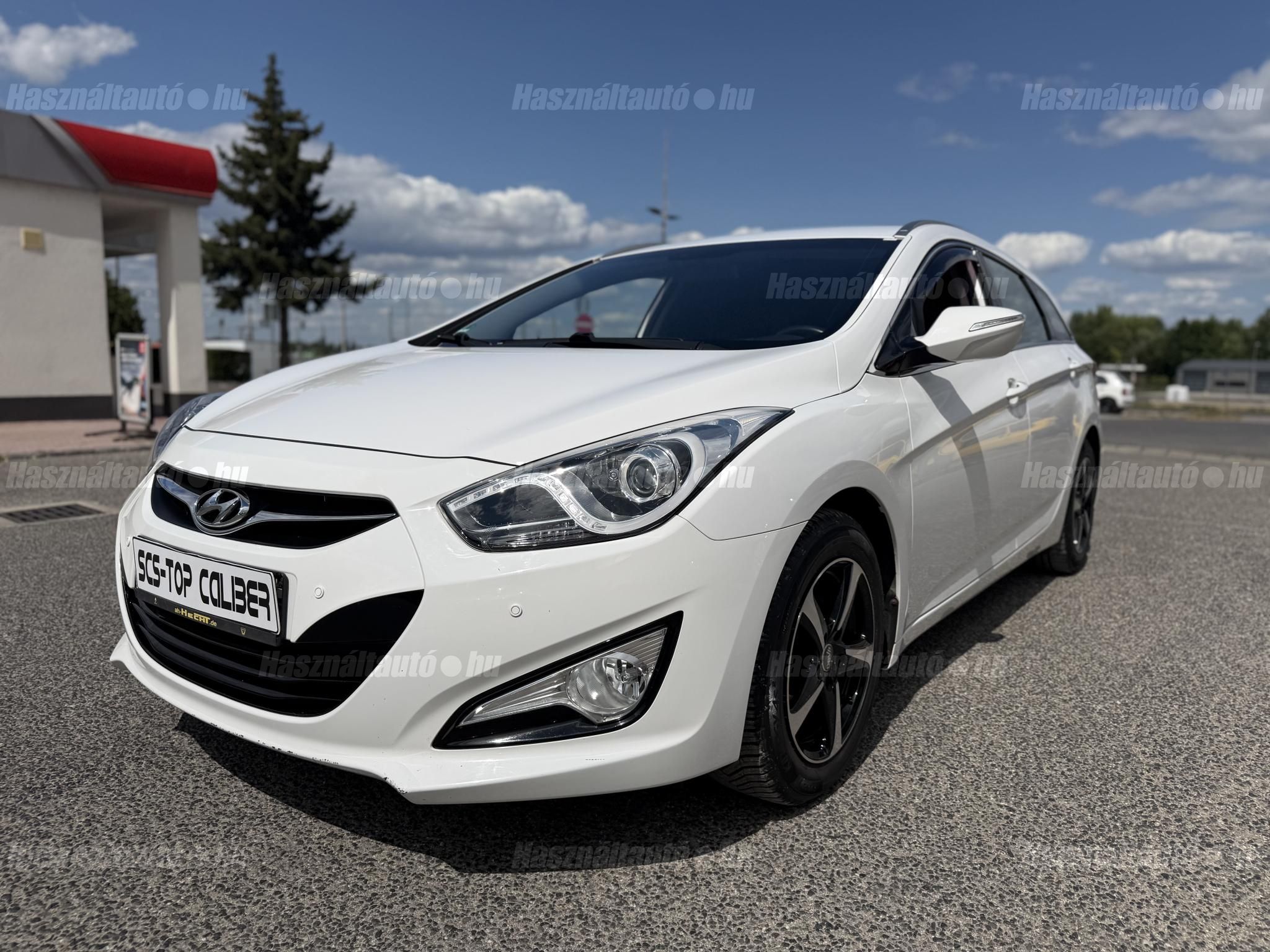 HYUNDAI I40 2013/1 - 1