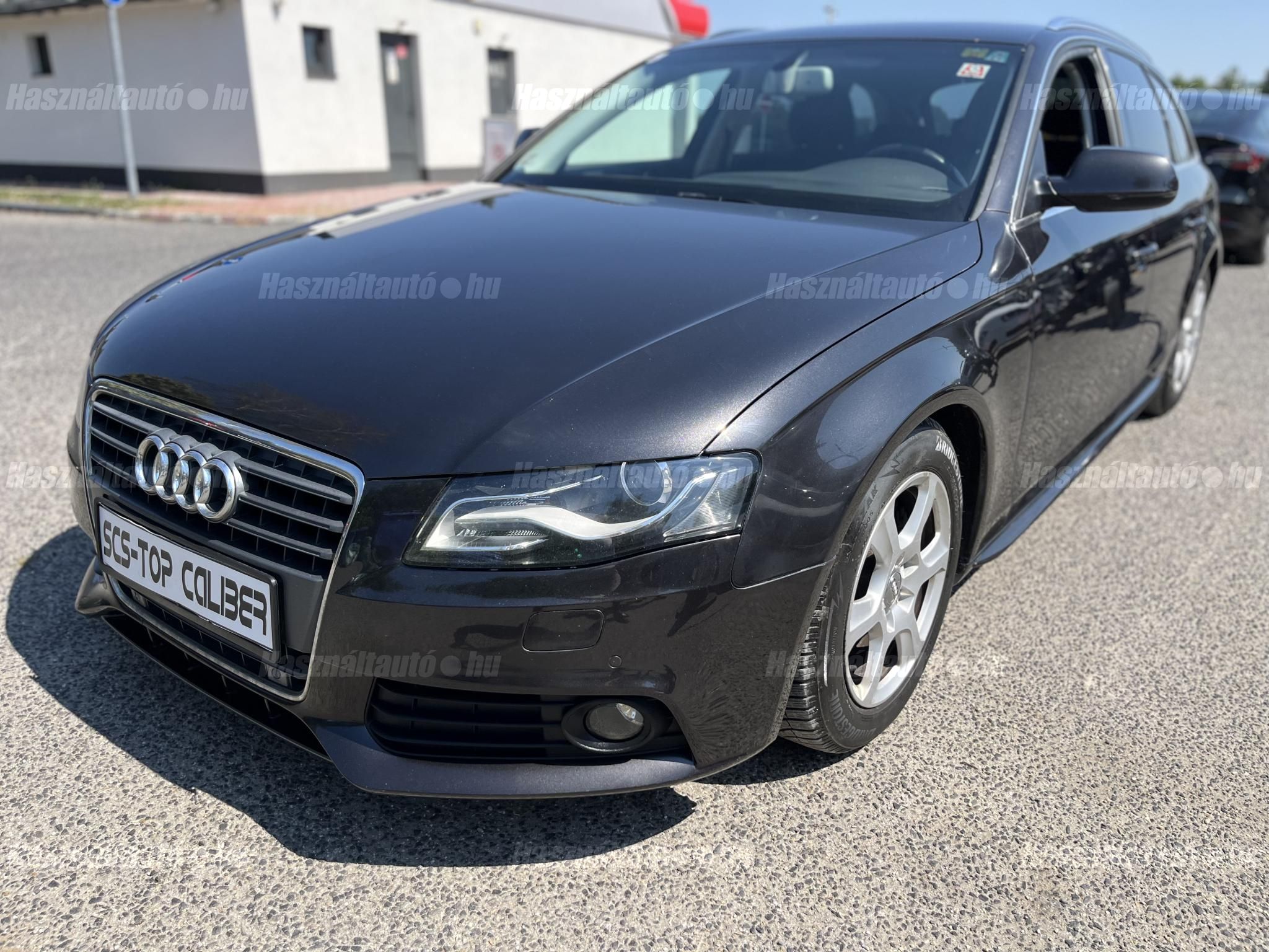 AUDI A4 2010/5 - 1