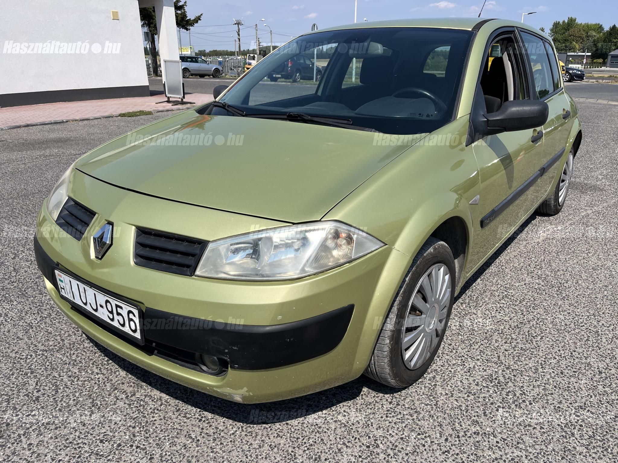 RENAULT MEGANE 2003/7 - 1