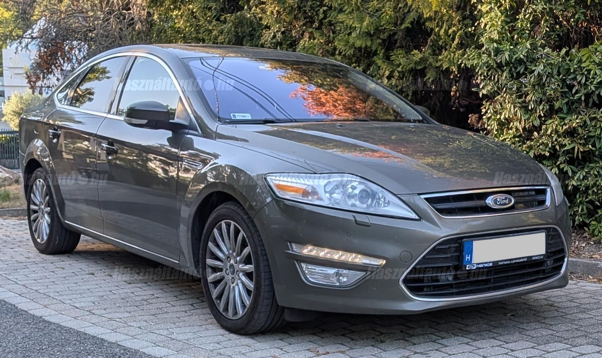 FORD MONDEO 2013/10 - 1