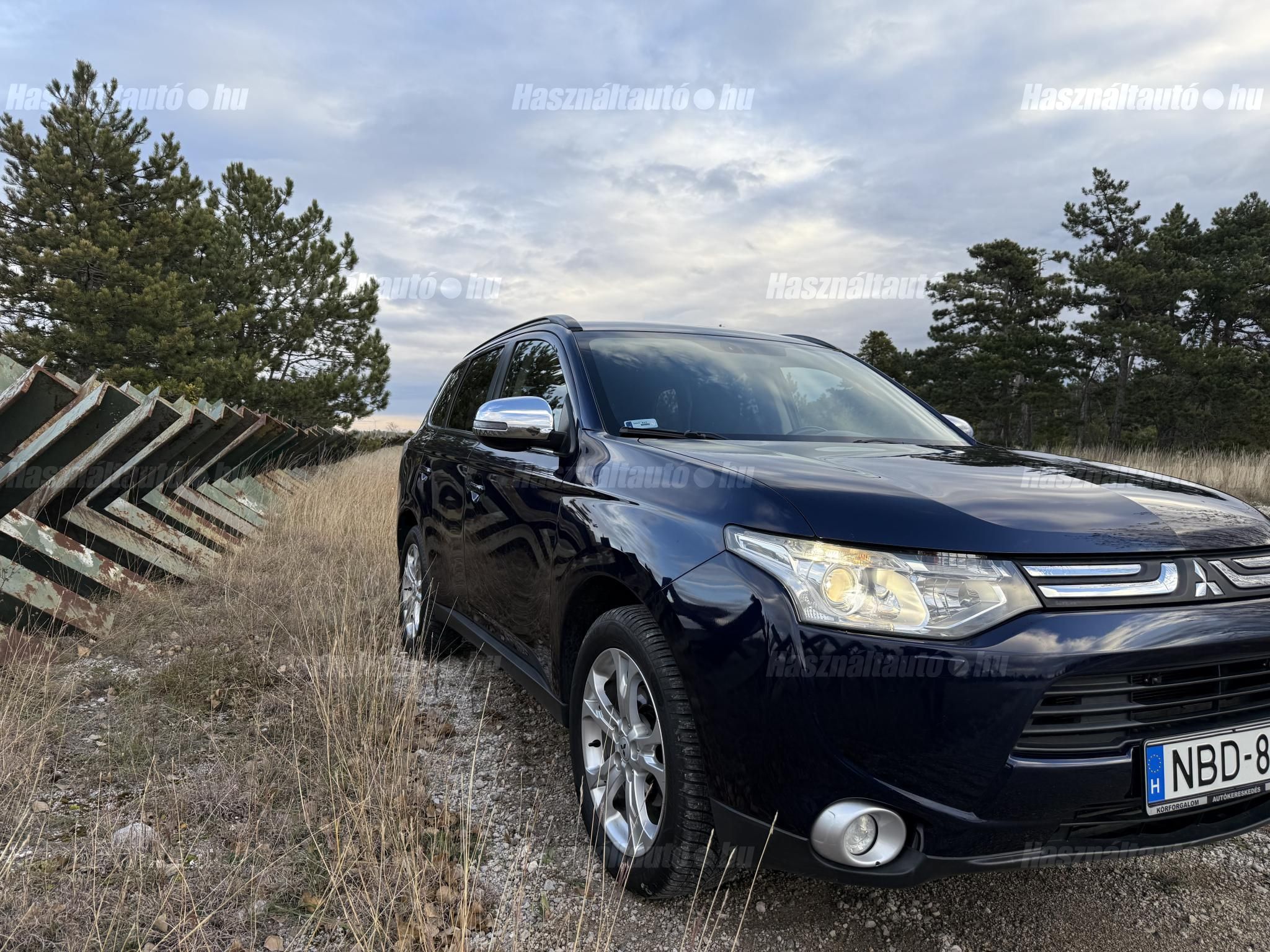 MITSUBISHI OUTLANDER 2013/6 - 1