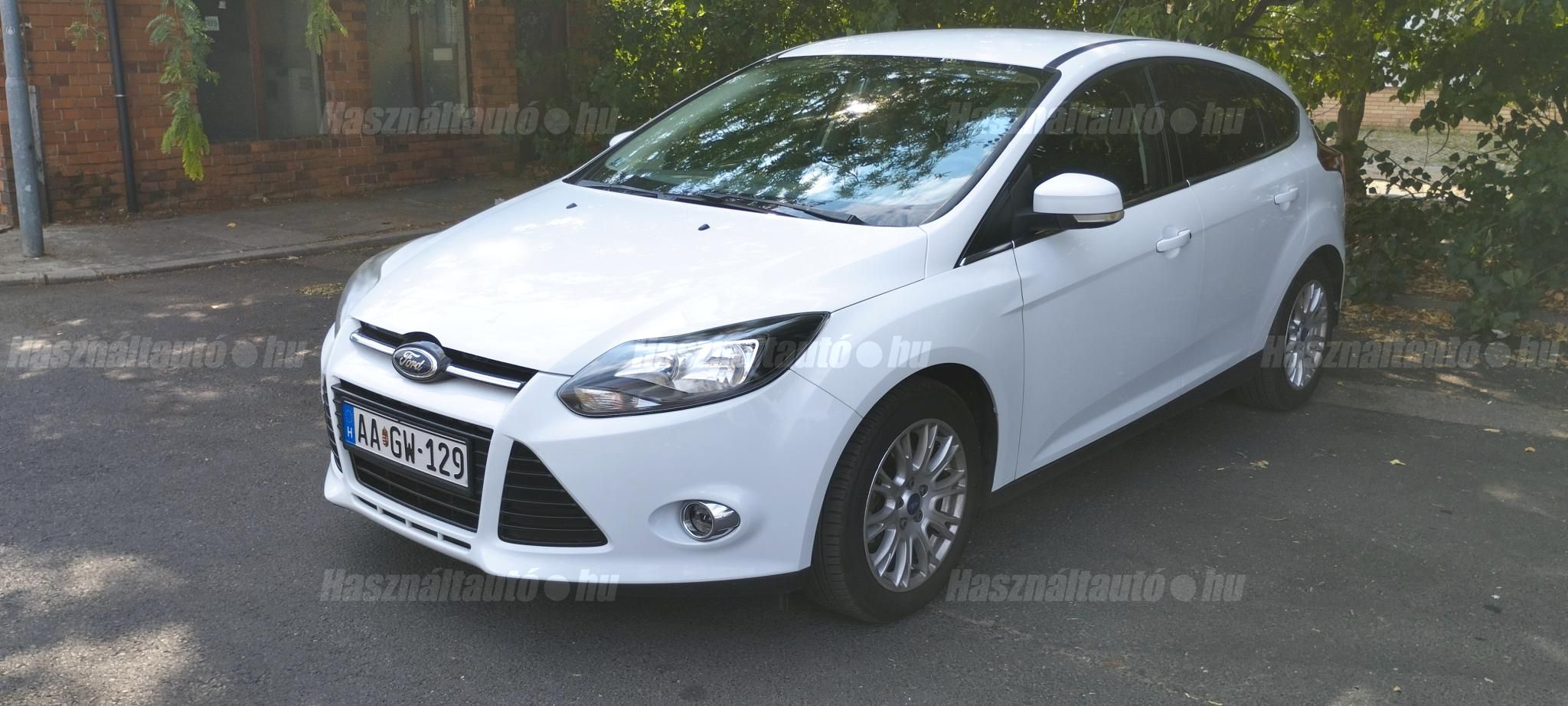 FORD FOCUS 2012 - 1