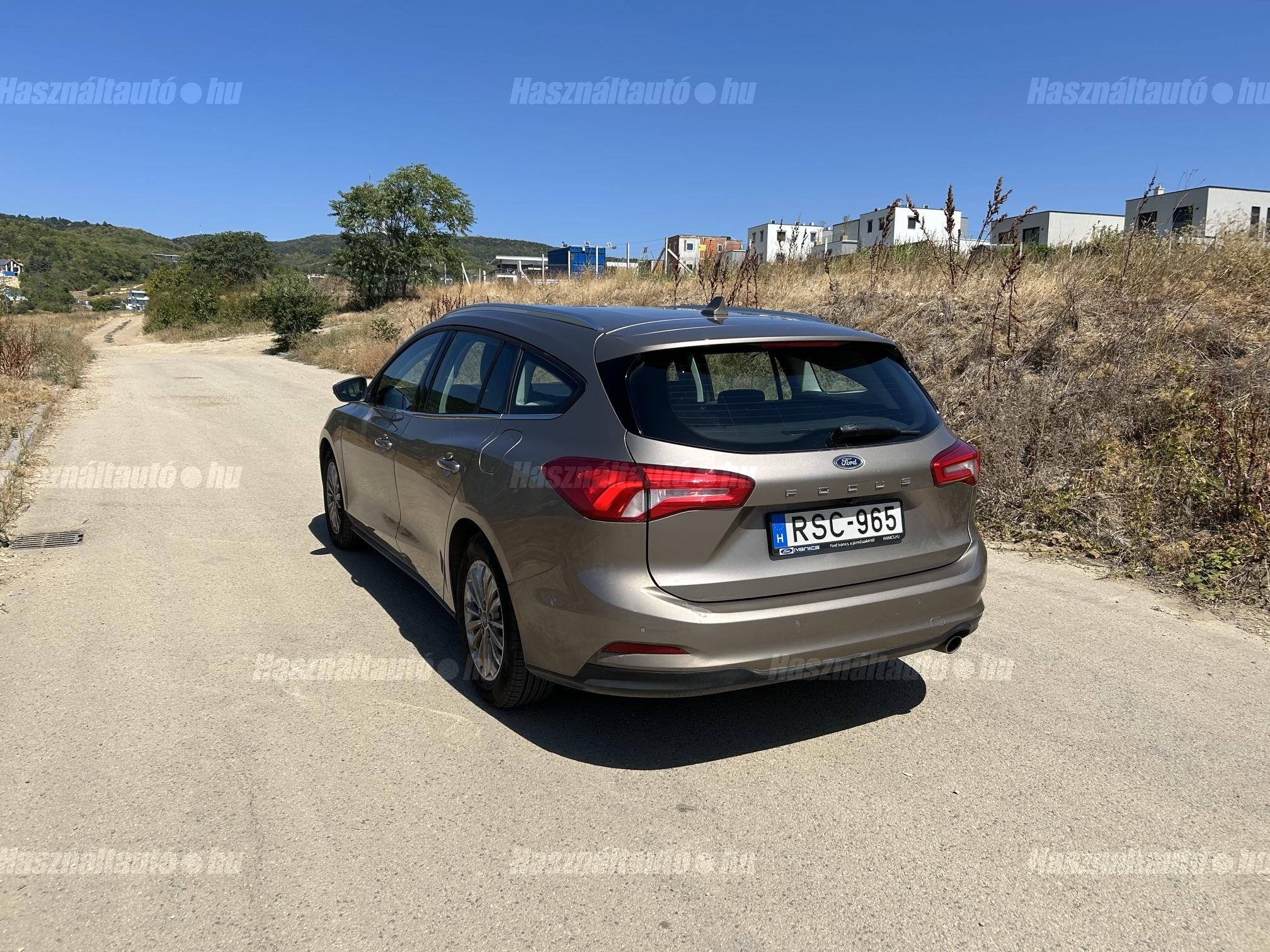 FORD FOCUS 2019/9 - 1