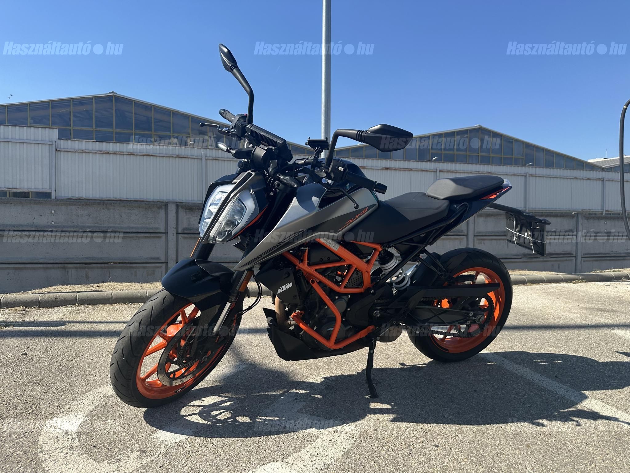 KTM 390 DUKE 2022 - 1