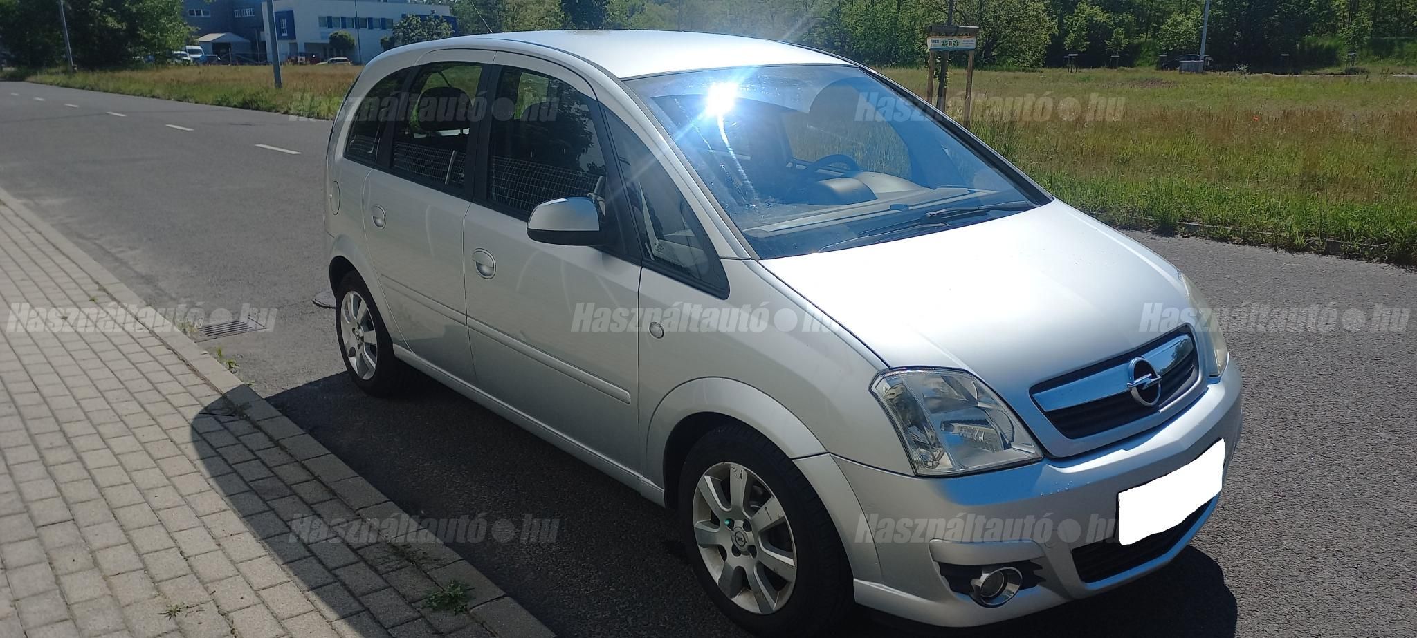 OPEL MERIVA 2010/8 - 1