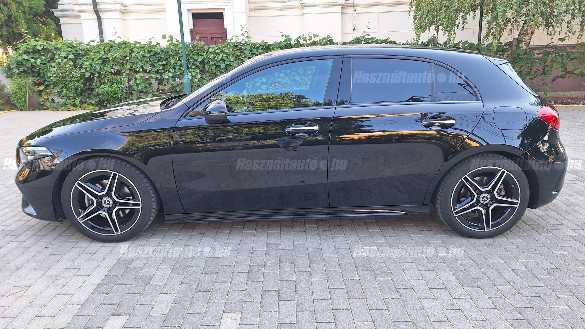 MERCEDES-BENZ A 200 2024/9 - 1