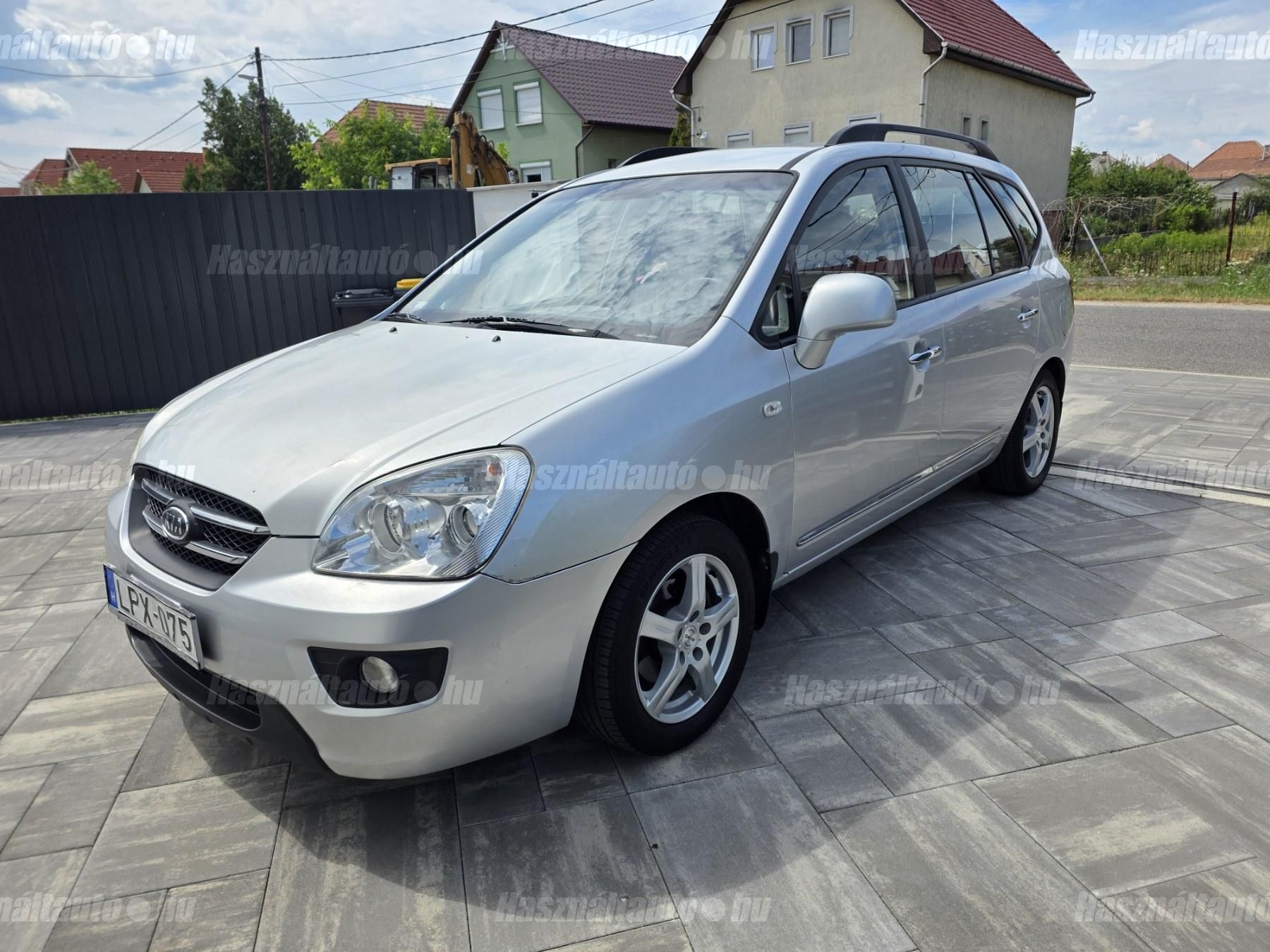 KIA CARENS 2010/3 - 1