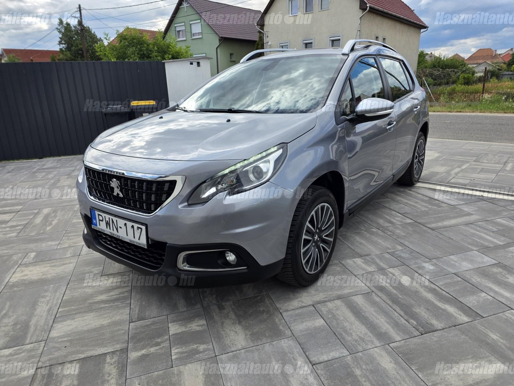 PEUGEOT 2008 2018/6 - 1