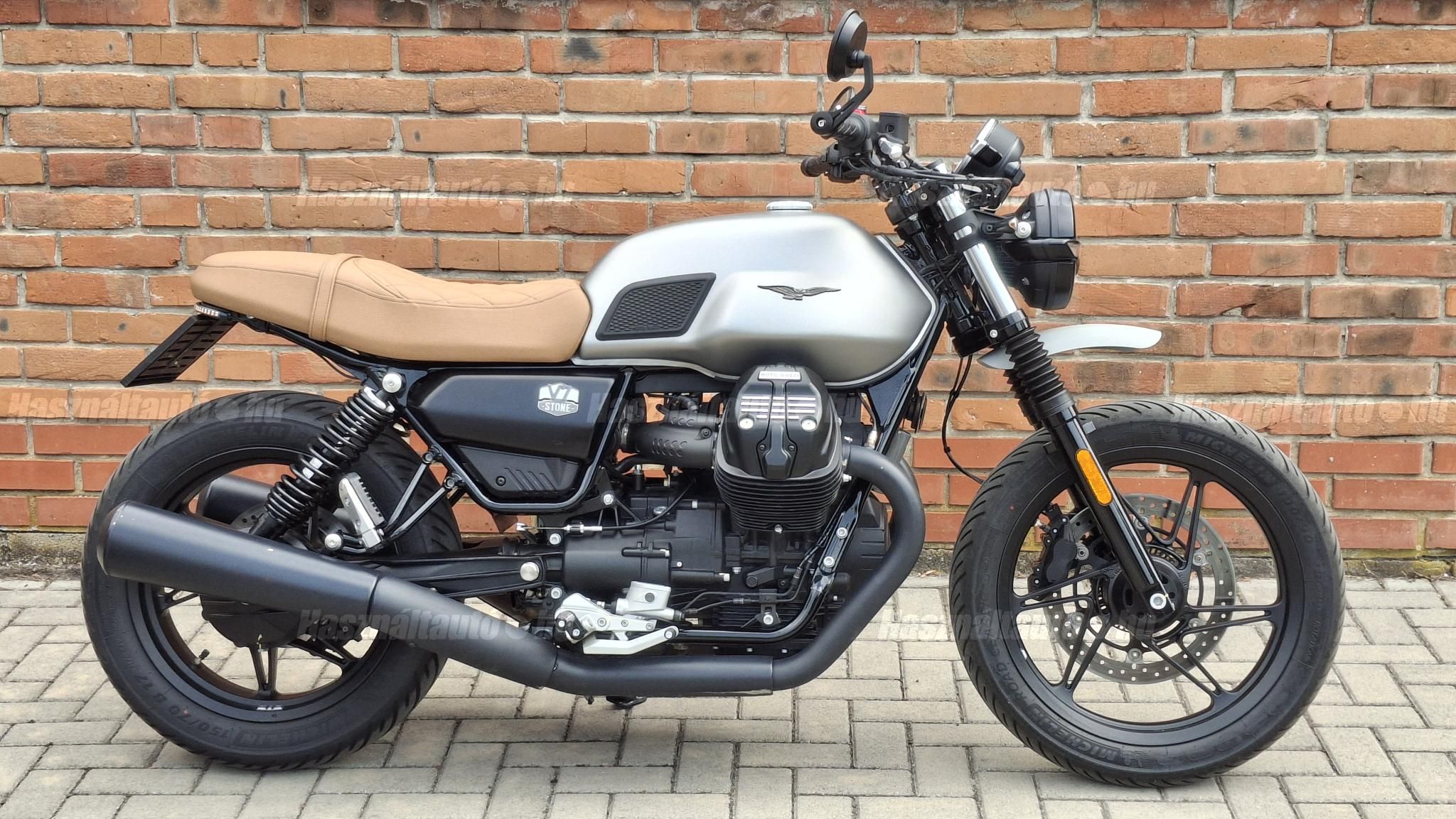 MOTO GUZZI V7 2024/6 - 1