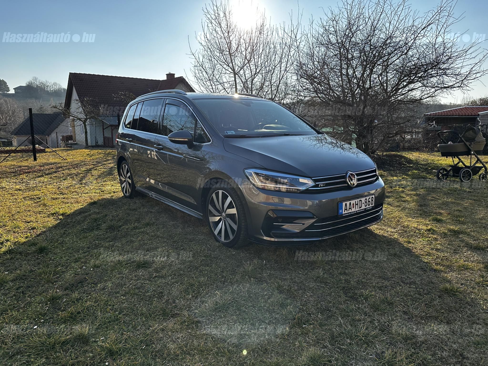 VOLKSWAGEN TOURAN 2019/9 - 1
