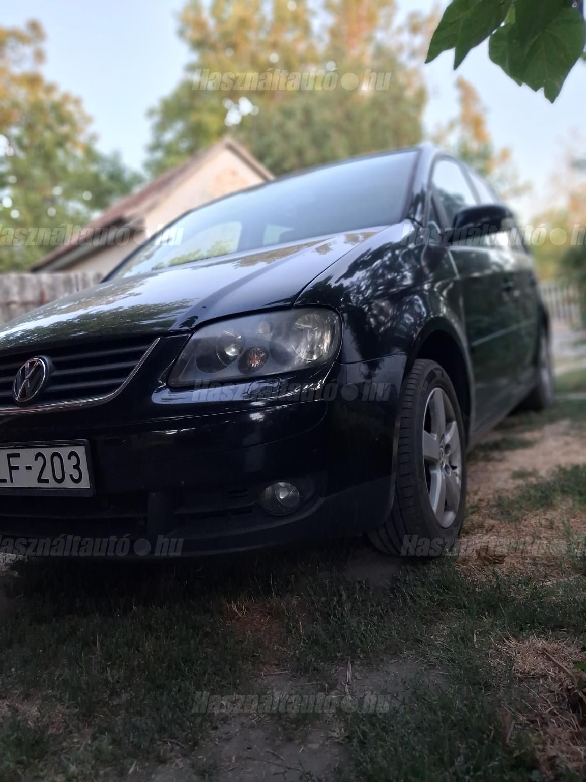 VOLKSWAGEN TOURAN 2006 - 1