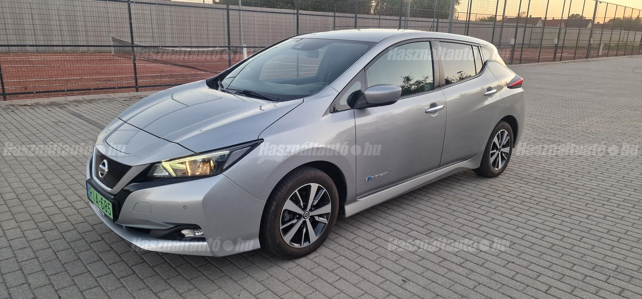 NISSAN LEAF 2019 - 1