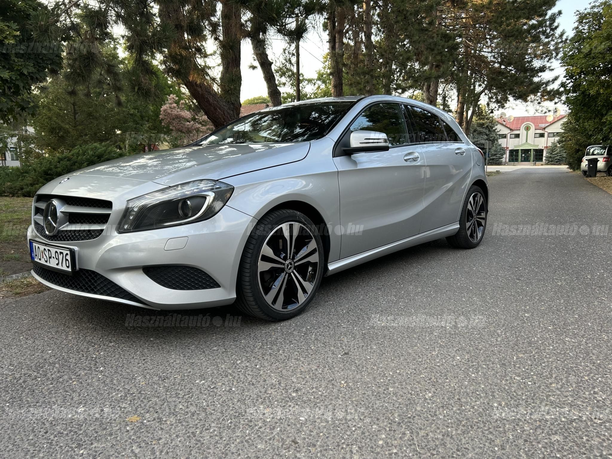MERCEDES-BENZ A 200 2014/10 - 1