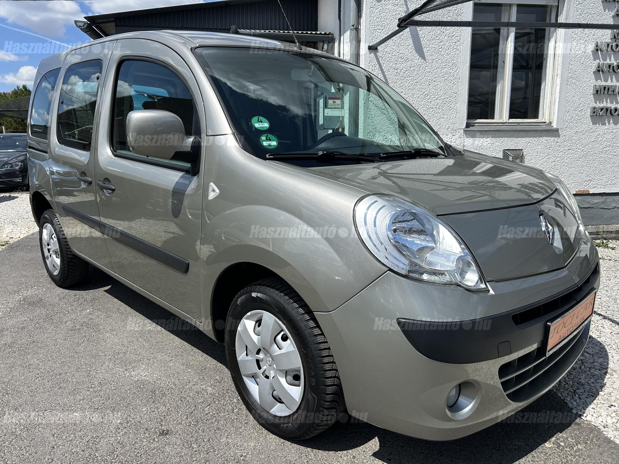 RENAULT KANGOO 2011/3 - 1