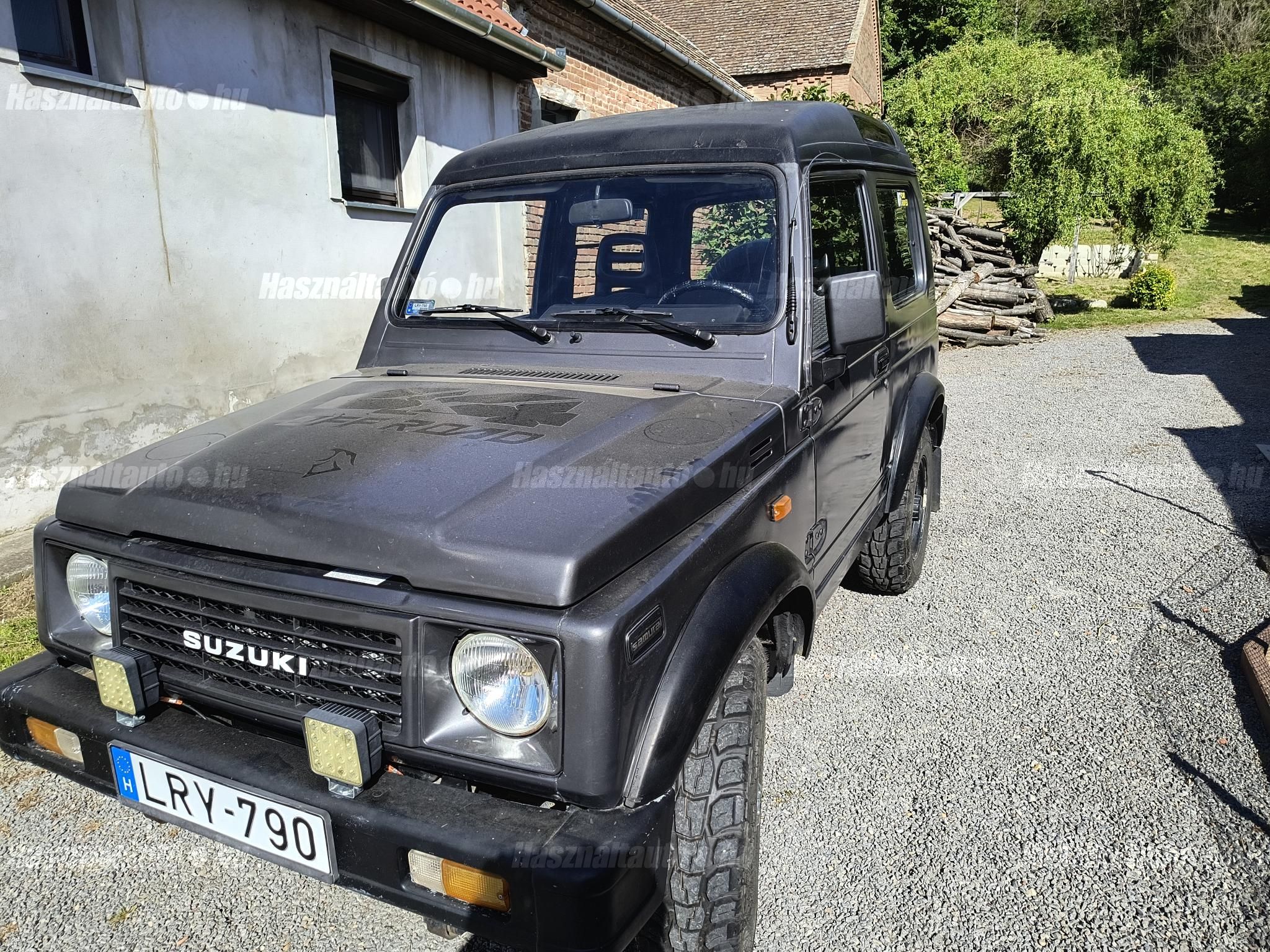 SUZUKI SJ SAMURAI 1989/10 - 1