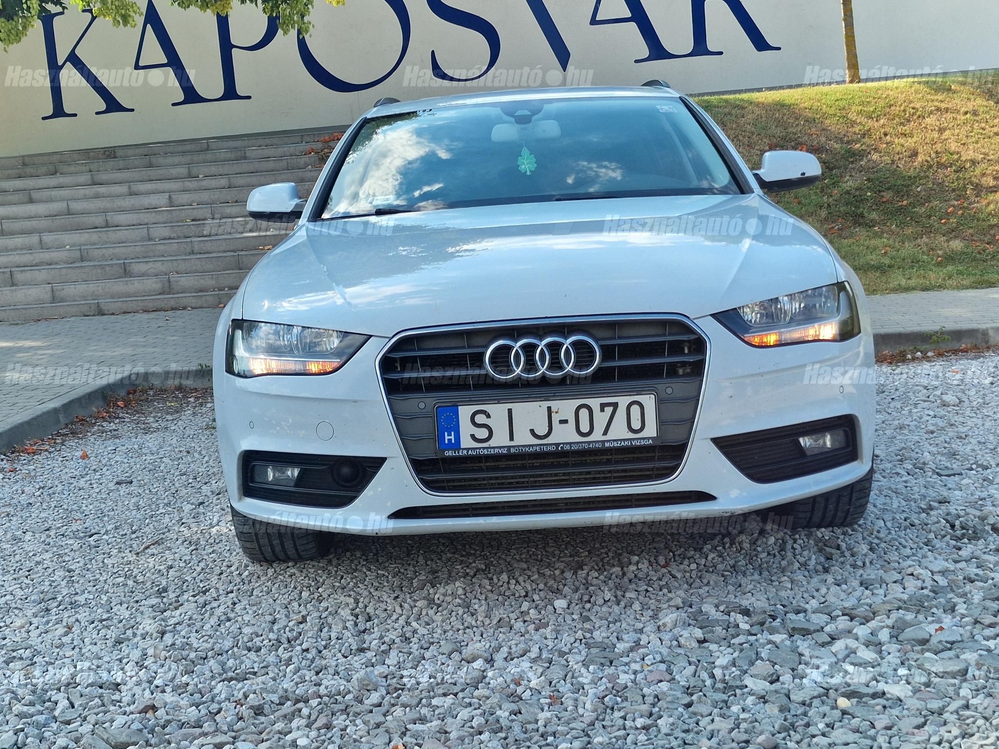 AUDI A4 2014/7 - 1