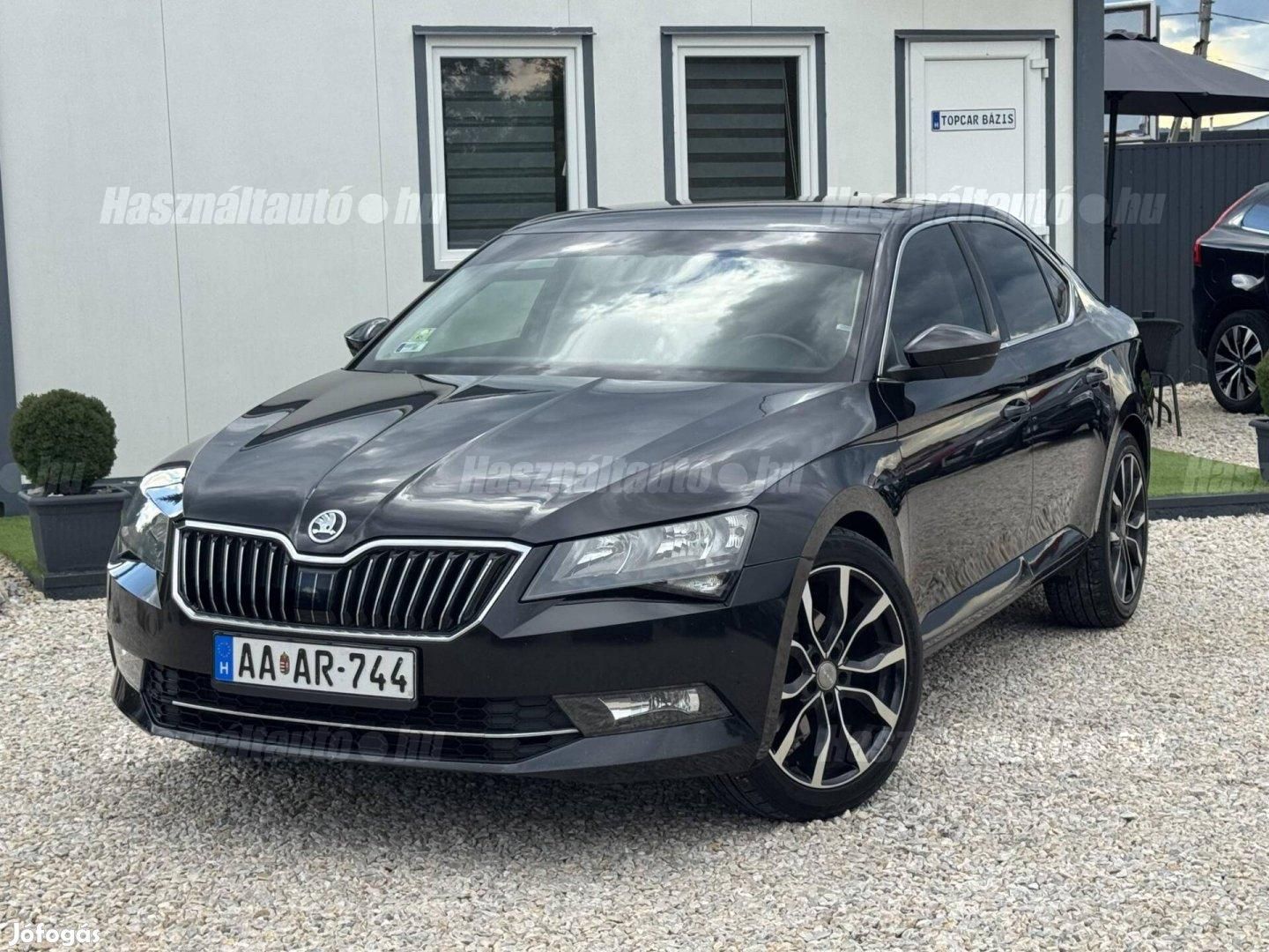 SKODA SUPERB 2018/5 - 1