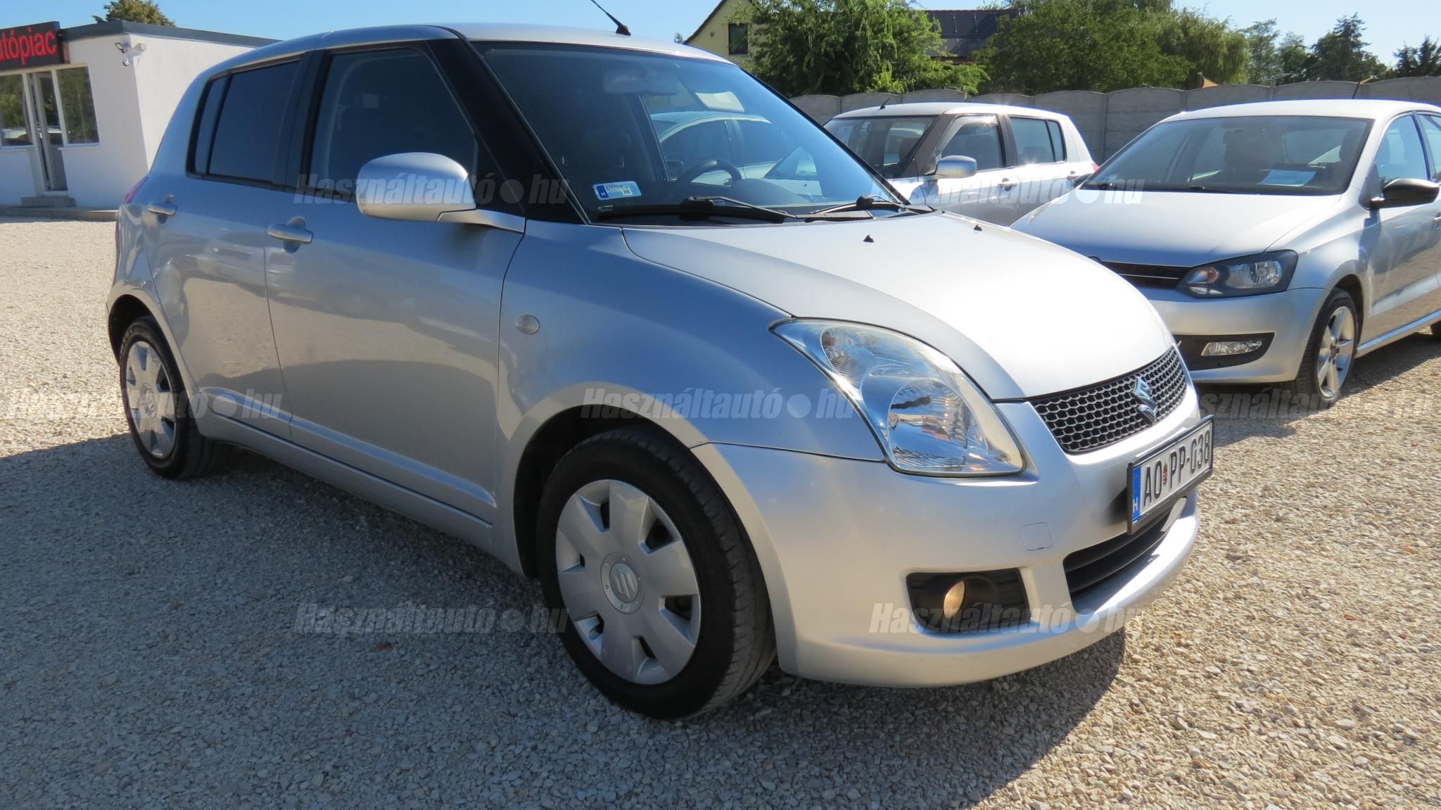 SUZUKI SWIFT 2010/11 - 1