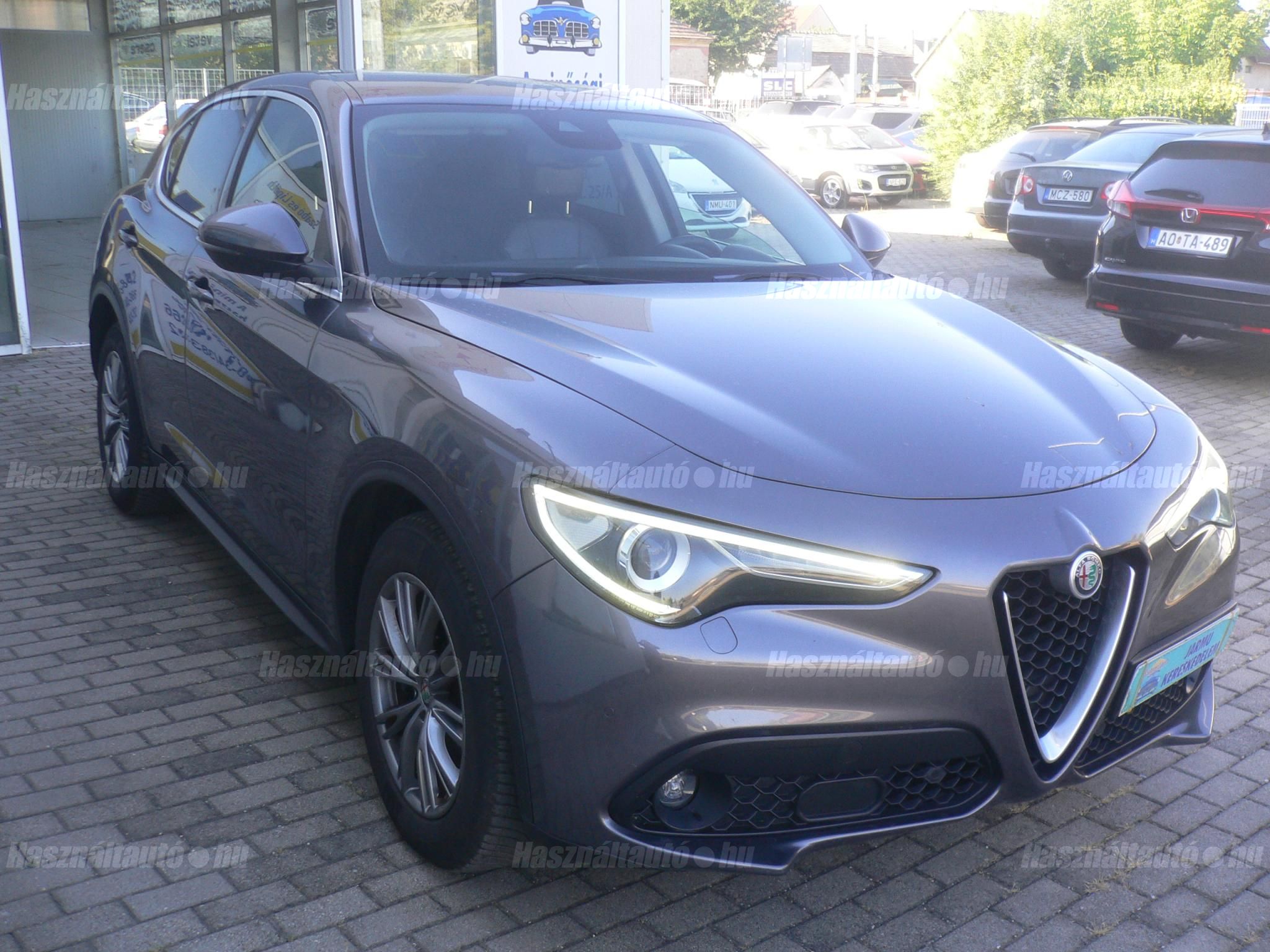 ALFA ROMEO STELVIO 2017/10 - 1