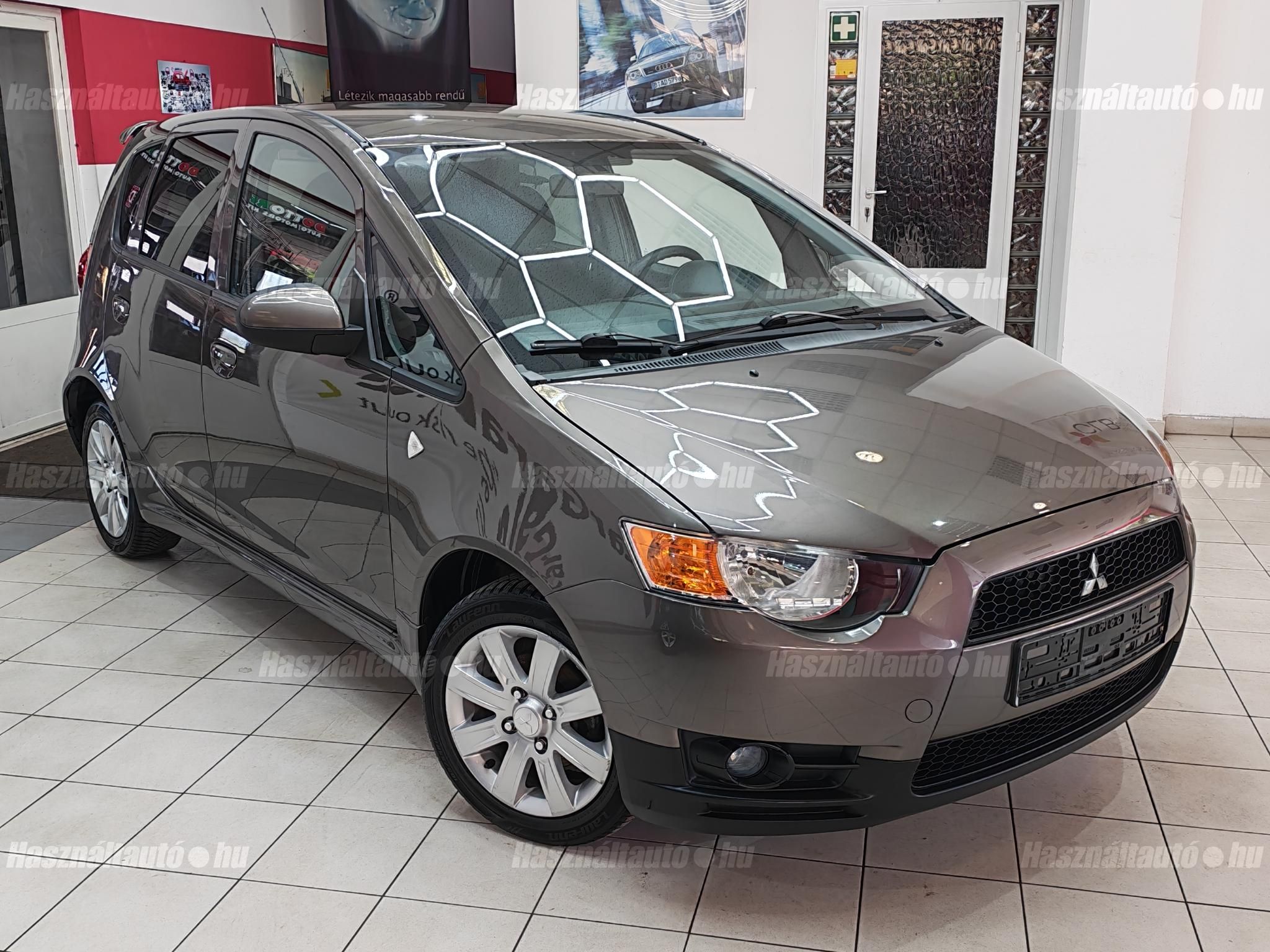 MITSUBISHI COLT 2013/3 - 1