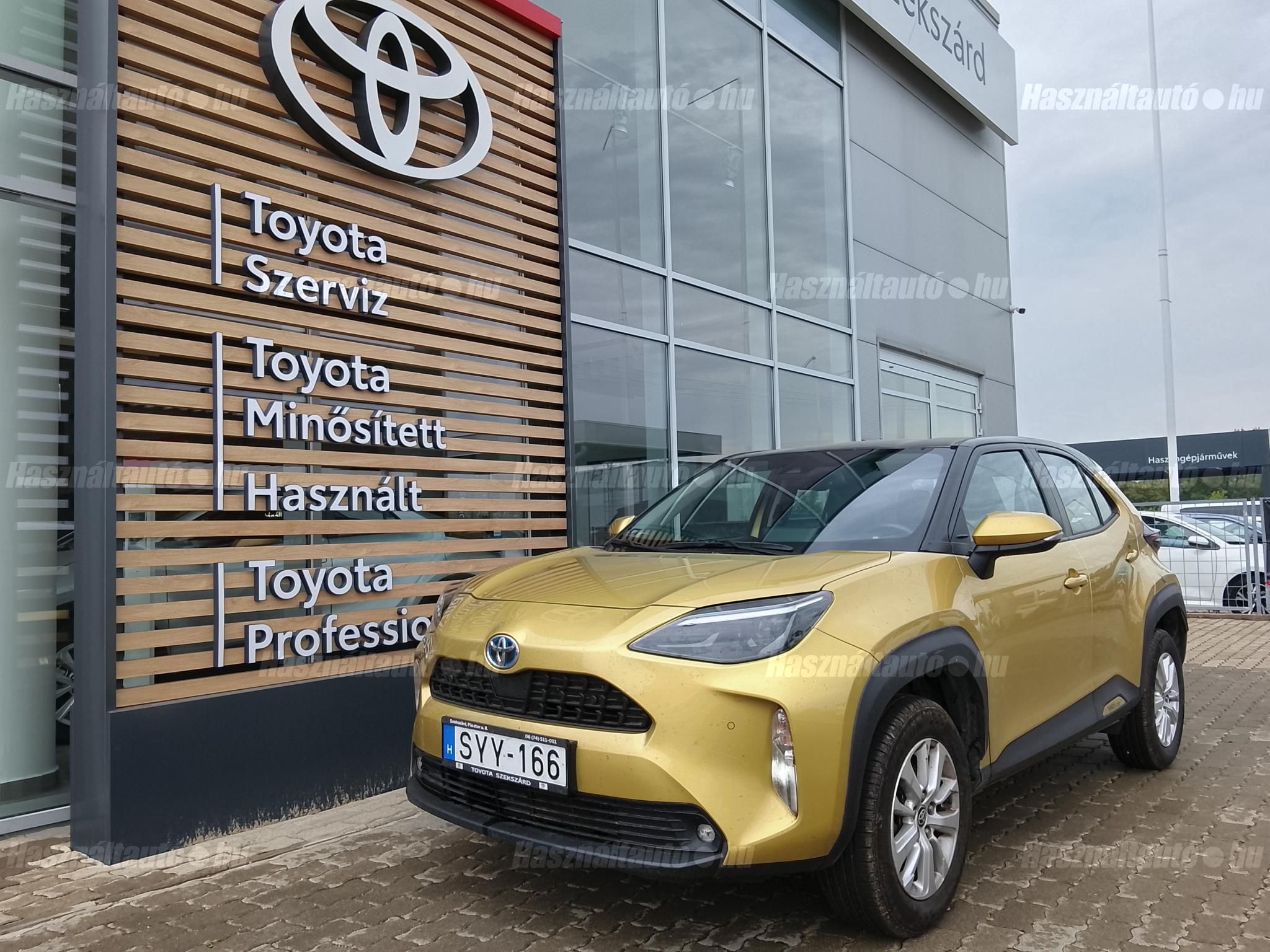 TOYOTA YARIS CROSS 2021/11 - 1