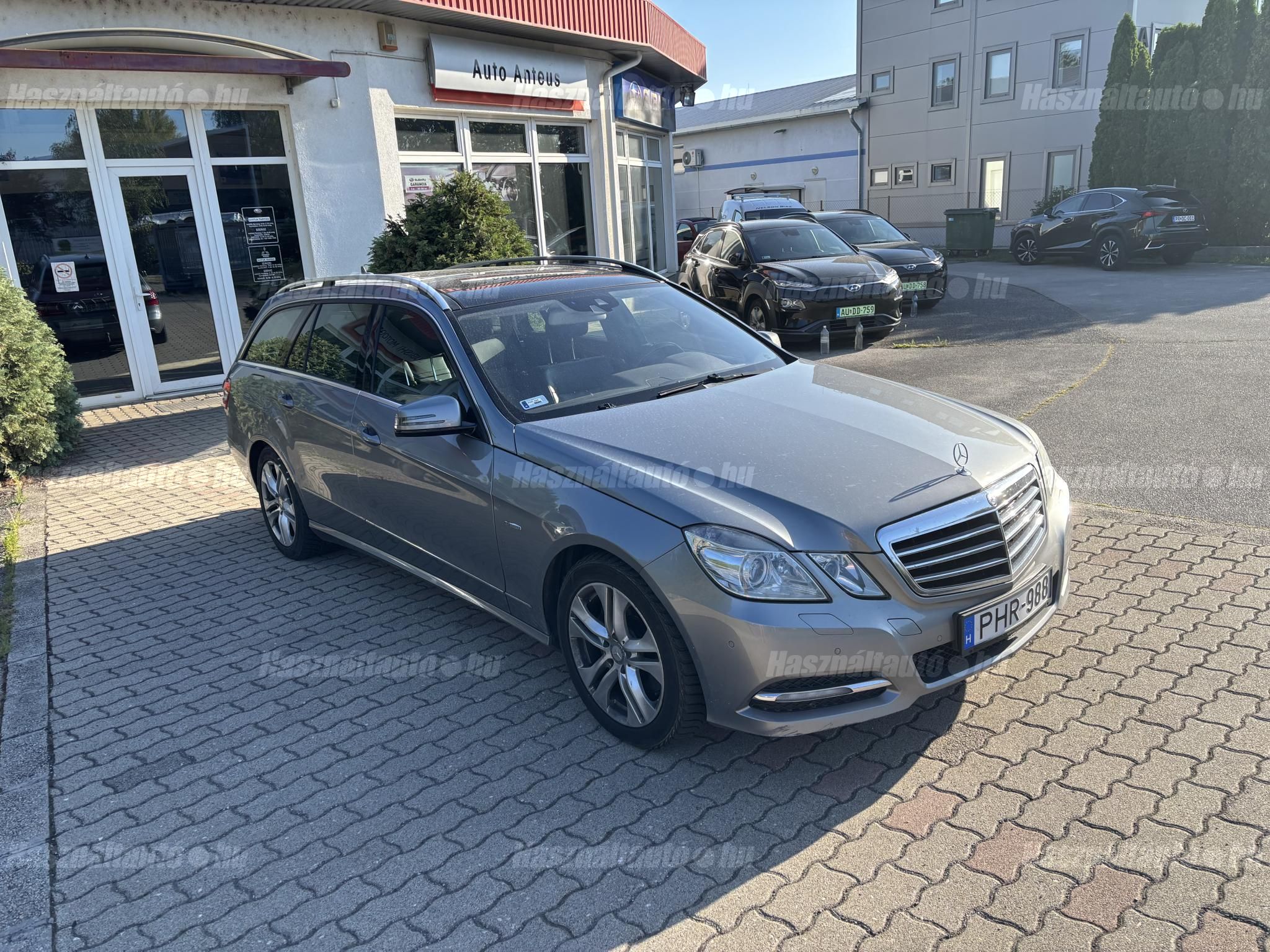 MERCEDES-BENZ E 350 2012/6 - 1