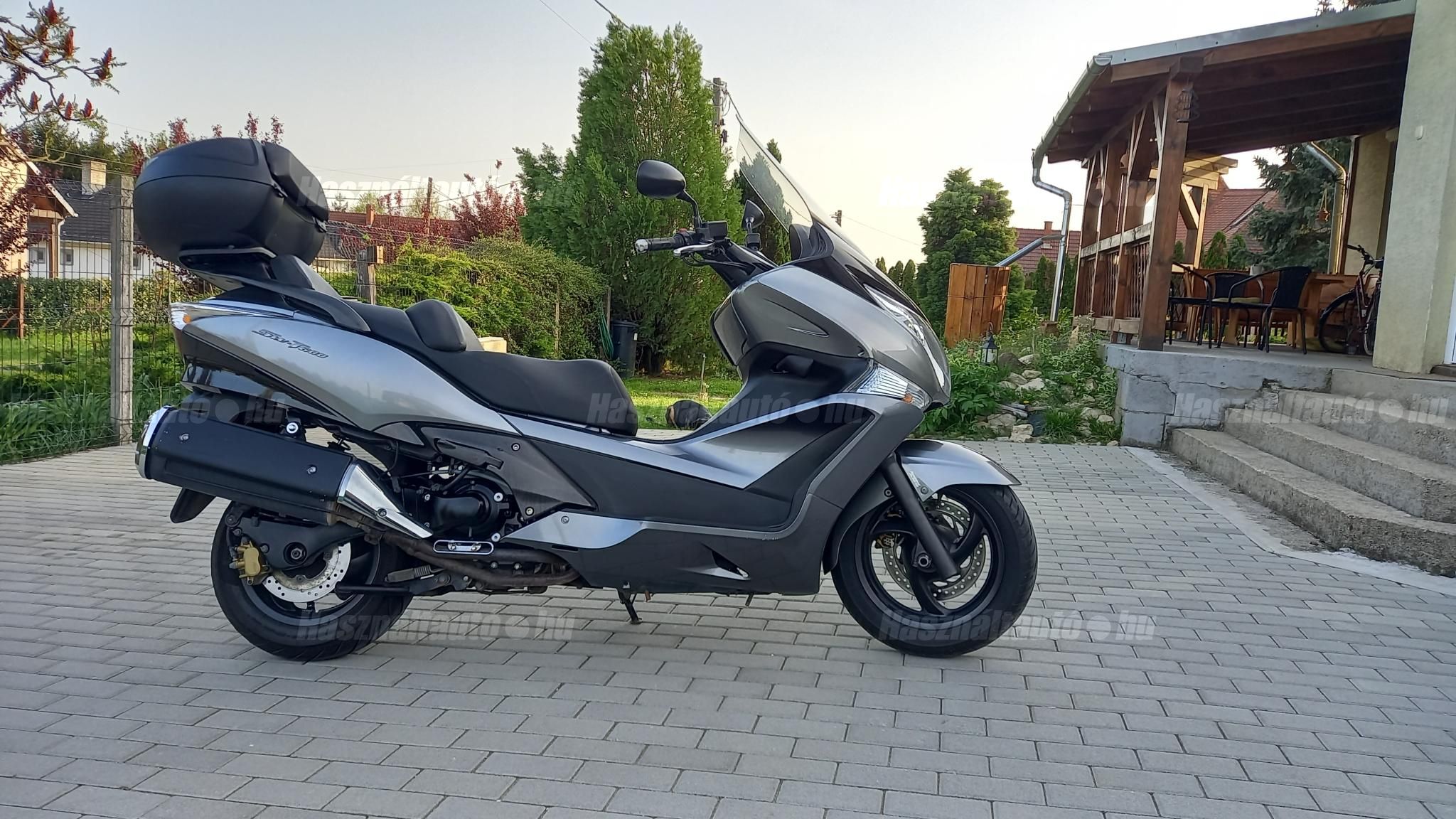 HONDA SW-T 600 2011/4 - 1