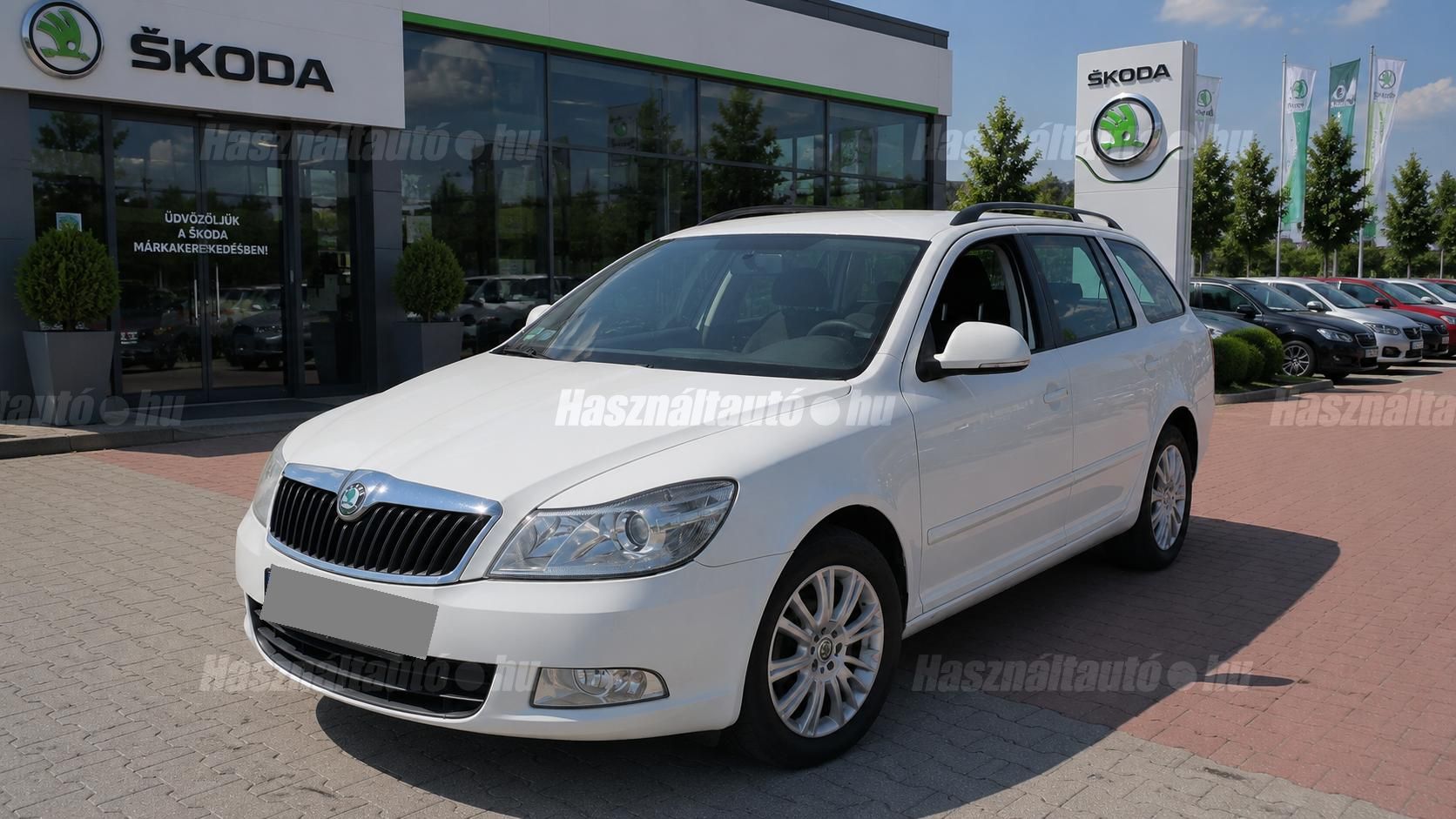SKODA OCTAVIA 2011 - 1