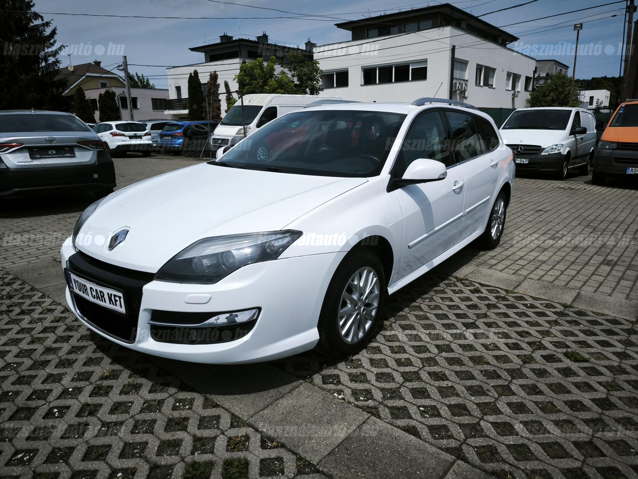 RENAULT LAGUNA 2013/11 - 1