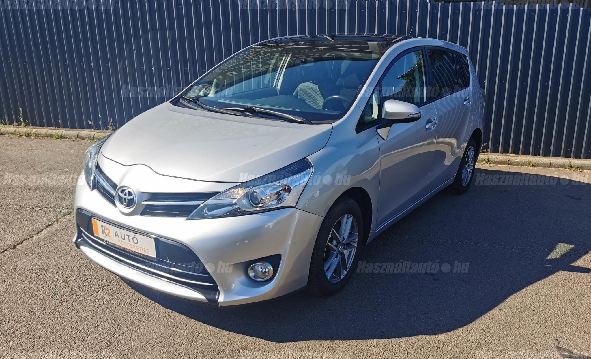 TOYOTA VERSO 2015/10 - 1