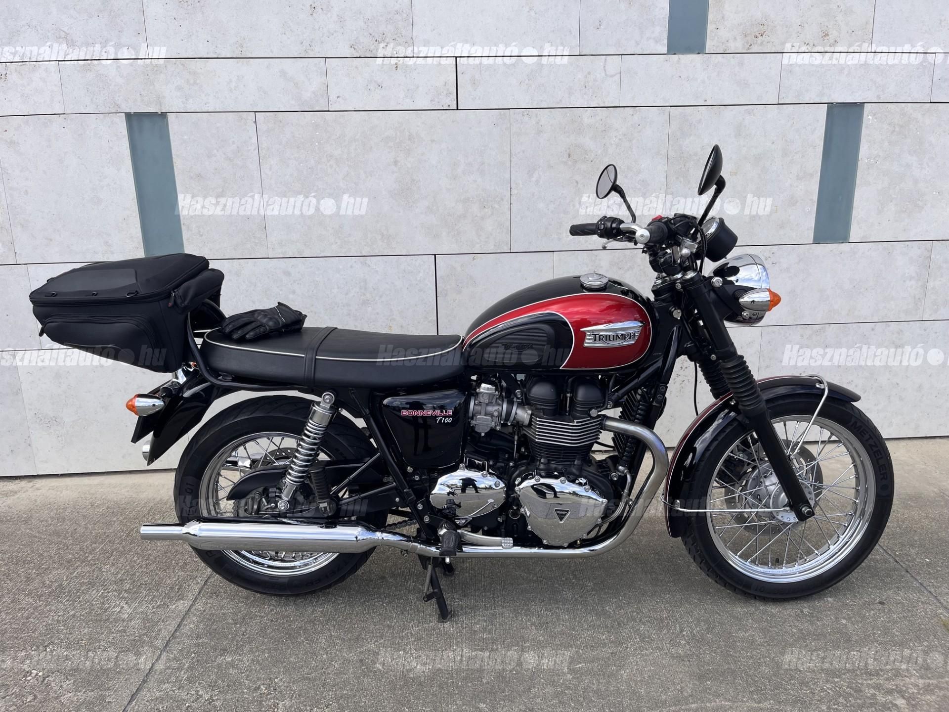 TRIUMPH BONNEVILLE 2014/3 - 1