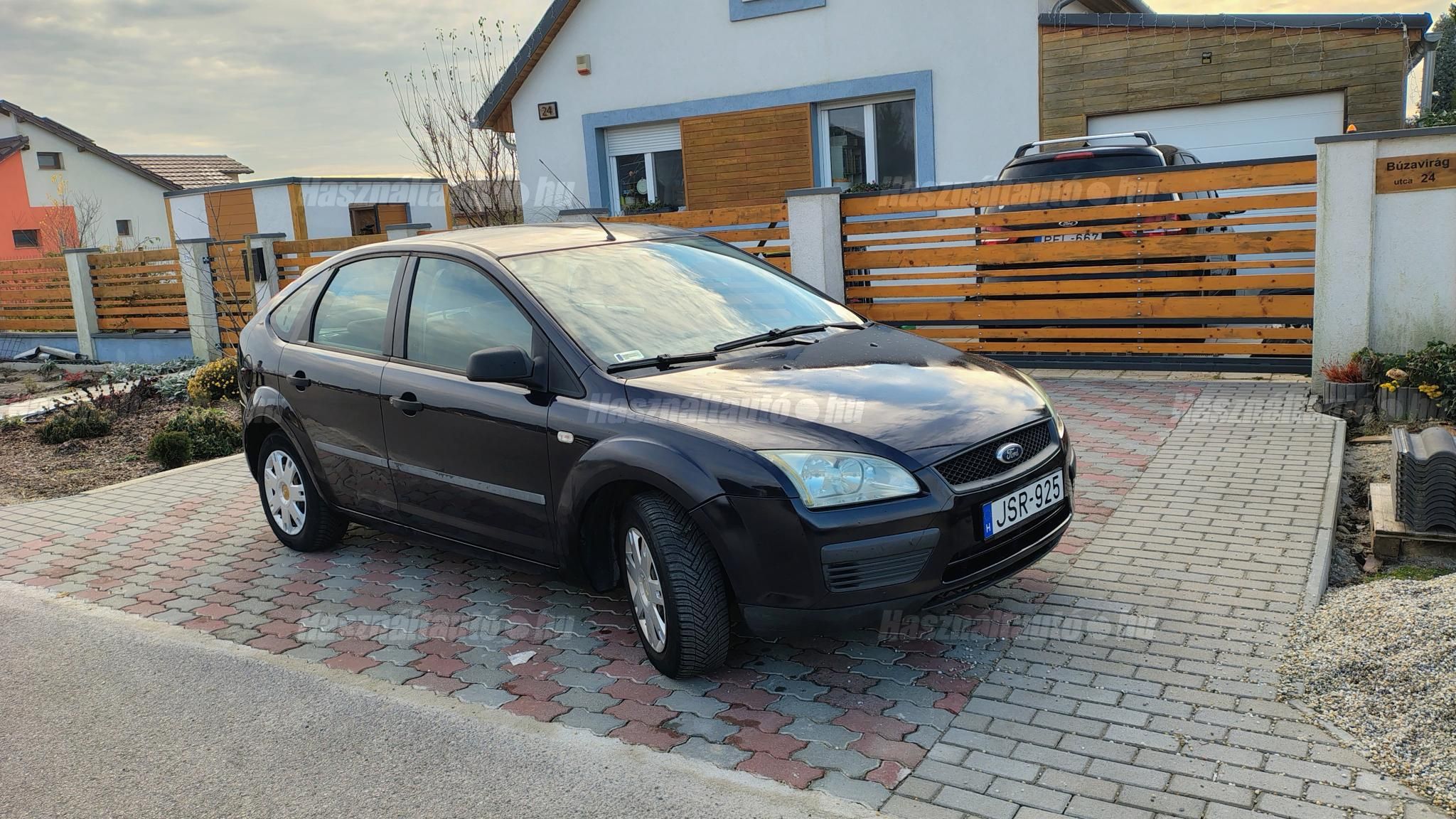 FORD FOCUS 2005/4 - 1