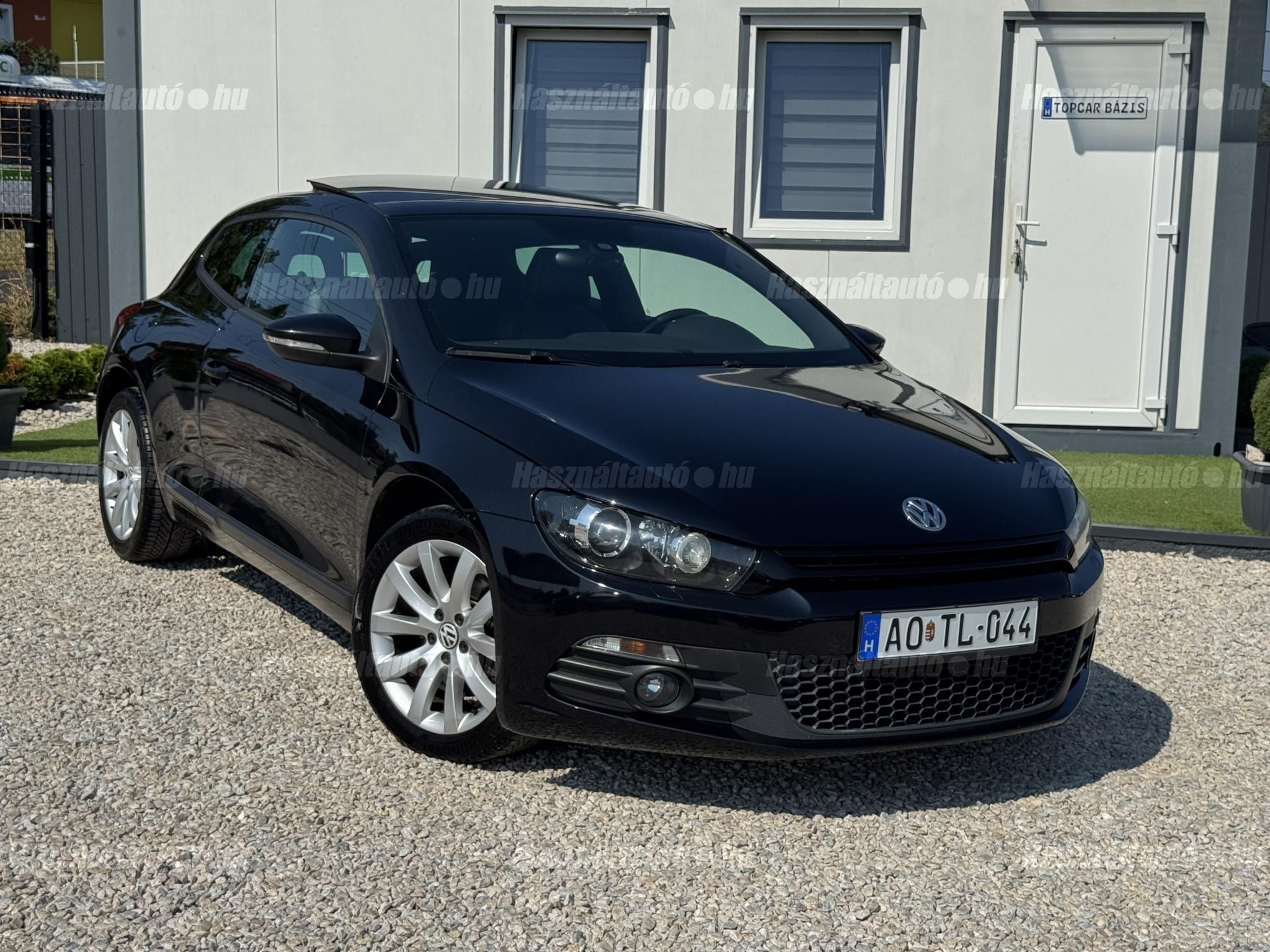 VOLKSWAGEN SCIROCCO 2010/2 - 1