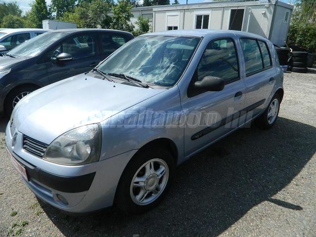 RENAULT CLIO 2004/5 - 1