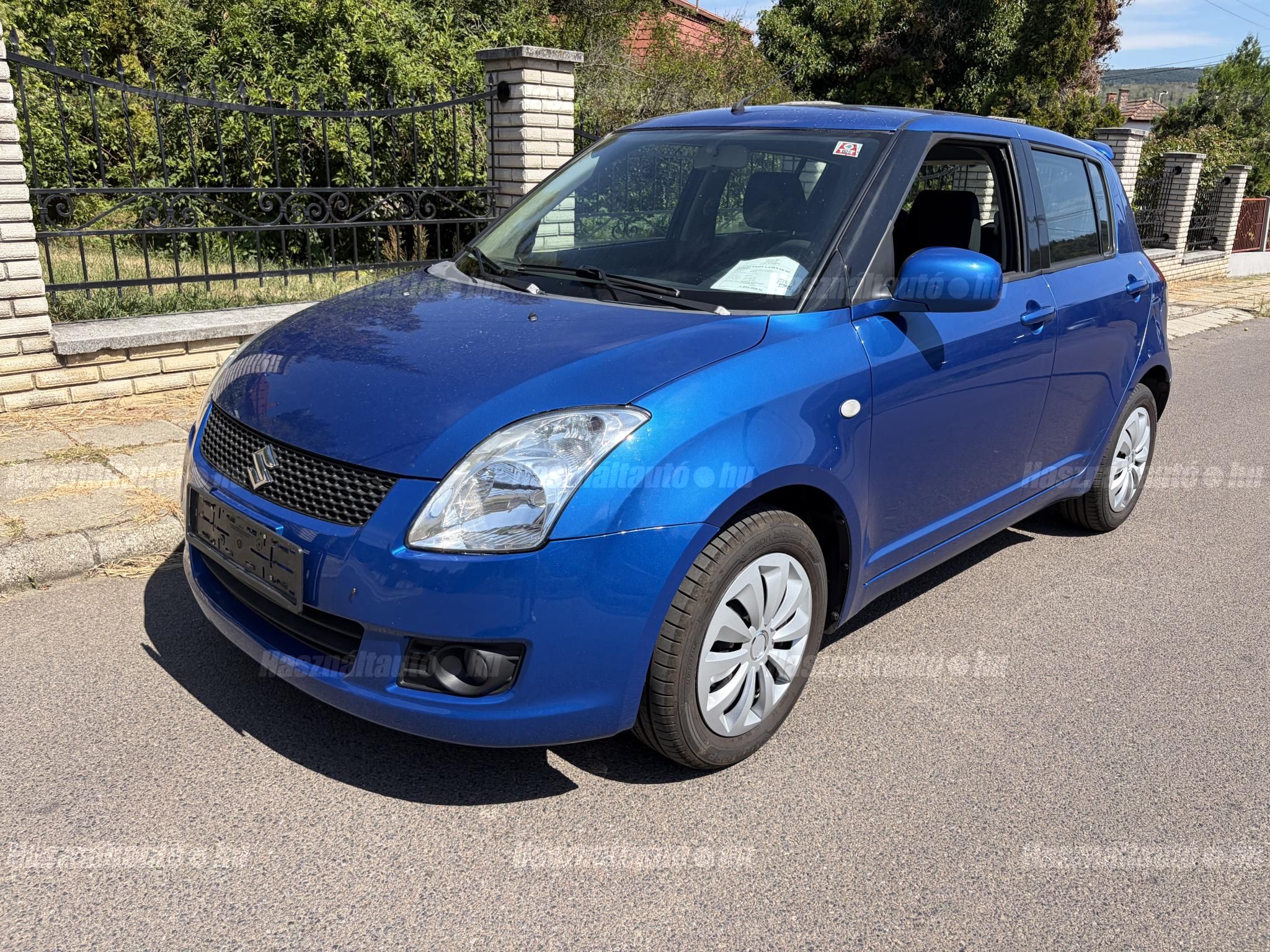 SUZUKI SWIFT 2010/4 - 1