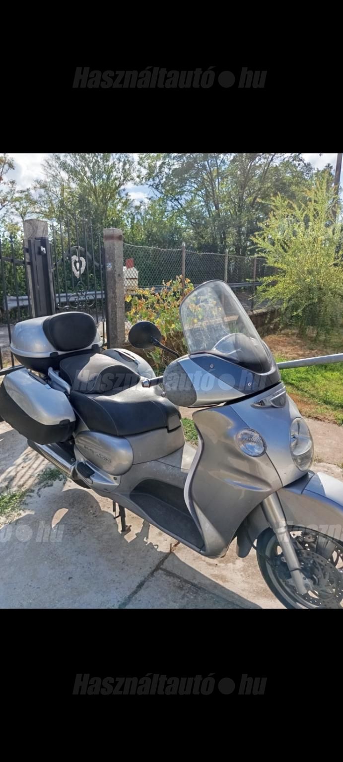 APRILIA SCARABEO 500 2004/1 - 1